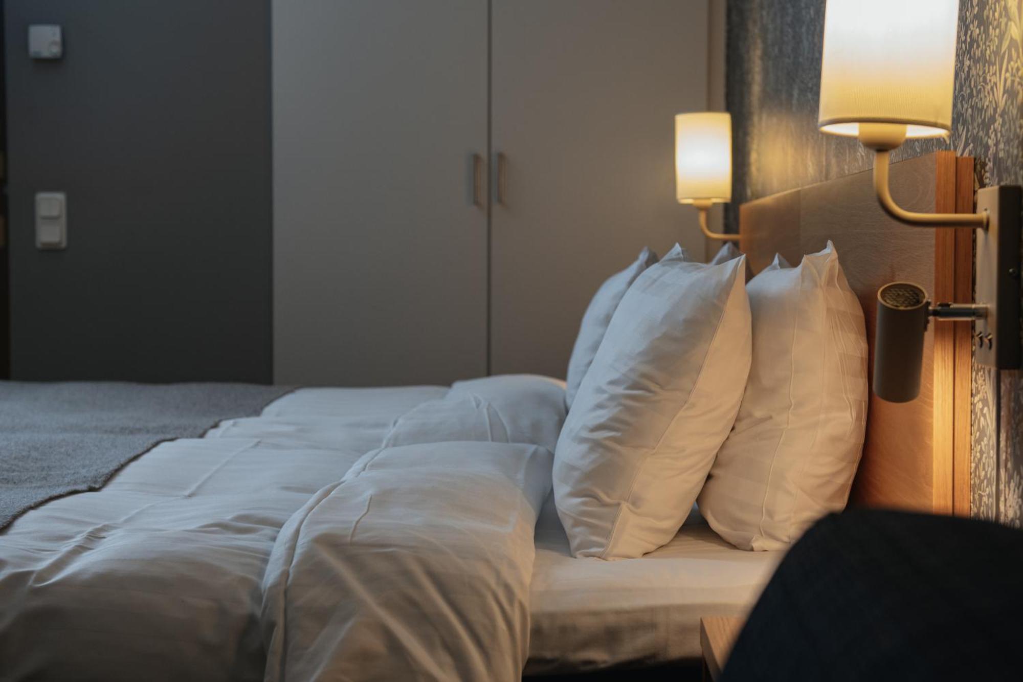 Compact Room without Window,1674704071:JPEG