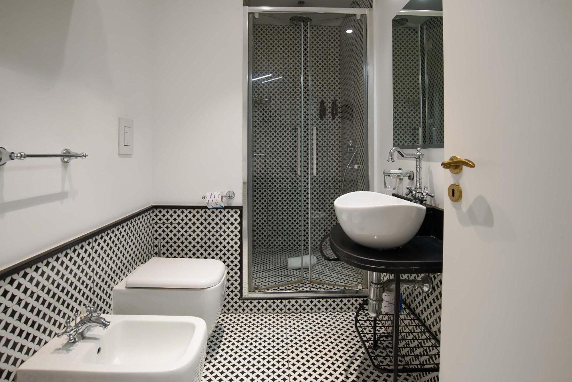 Family Room,1674749576:JPEG