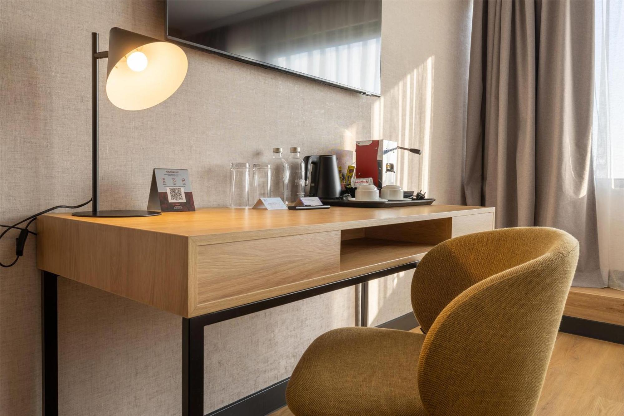 Superior Room with City View - High Floor