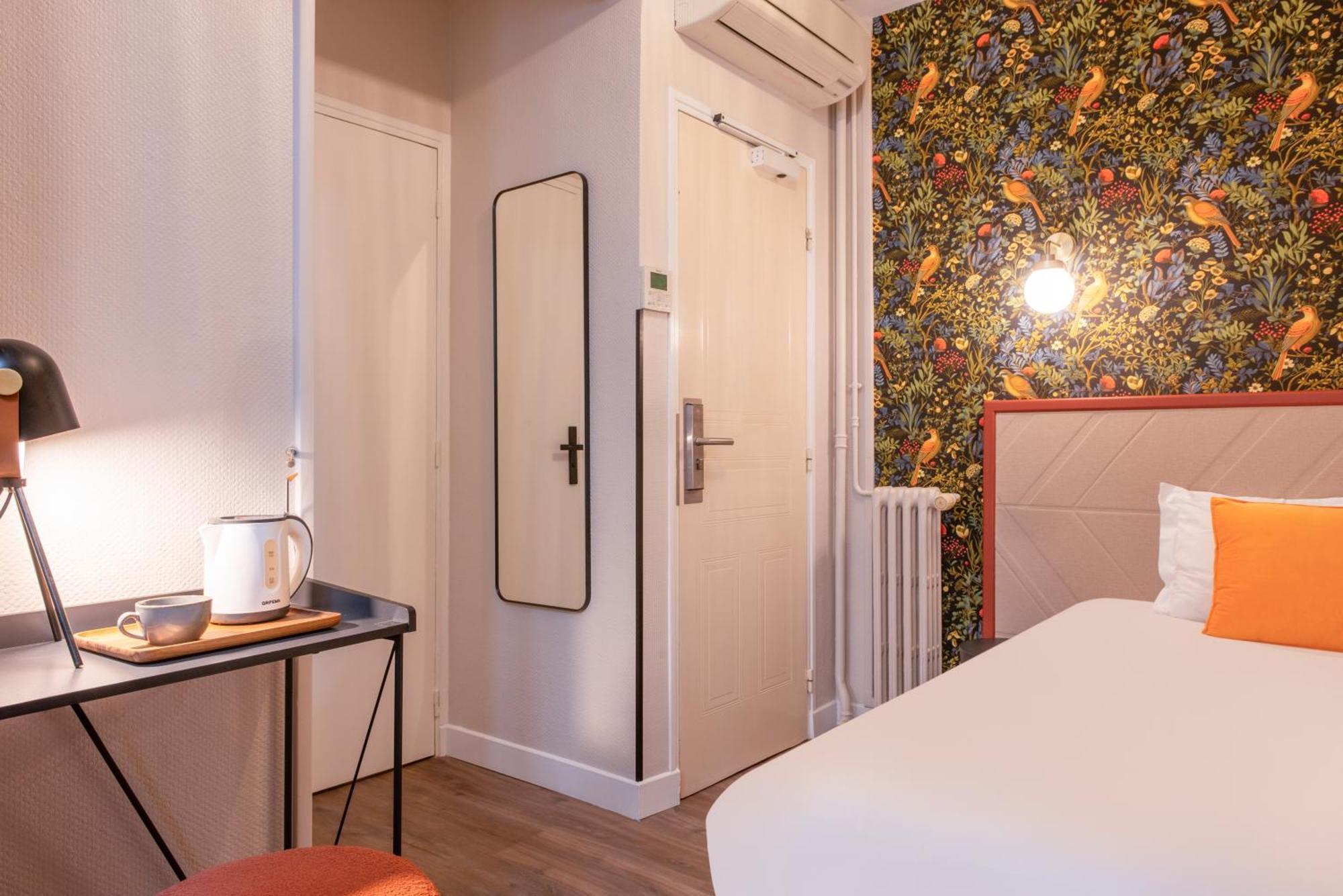 Single Room,1677857659:JPEG