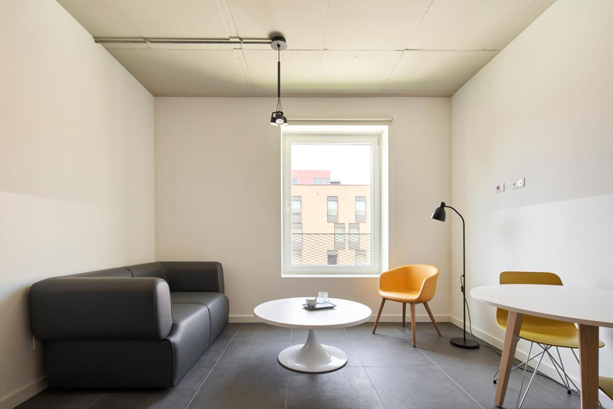 Deluxe Appartement met 2 Slaapkamers en Uitzicht op de Tuin