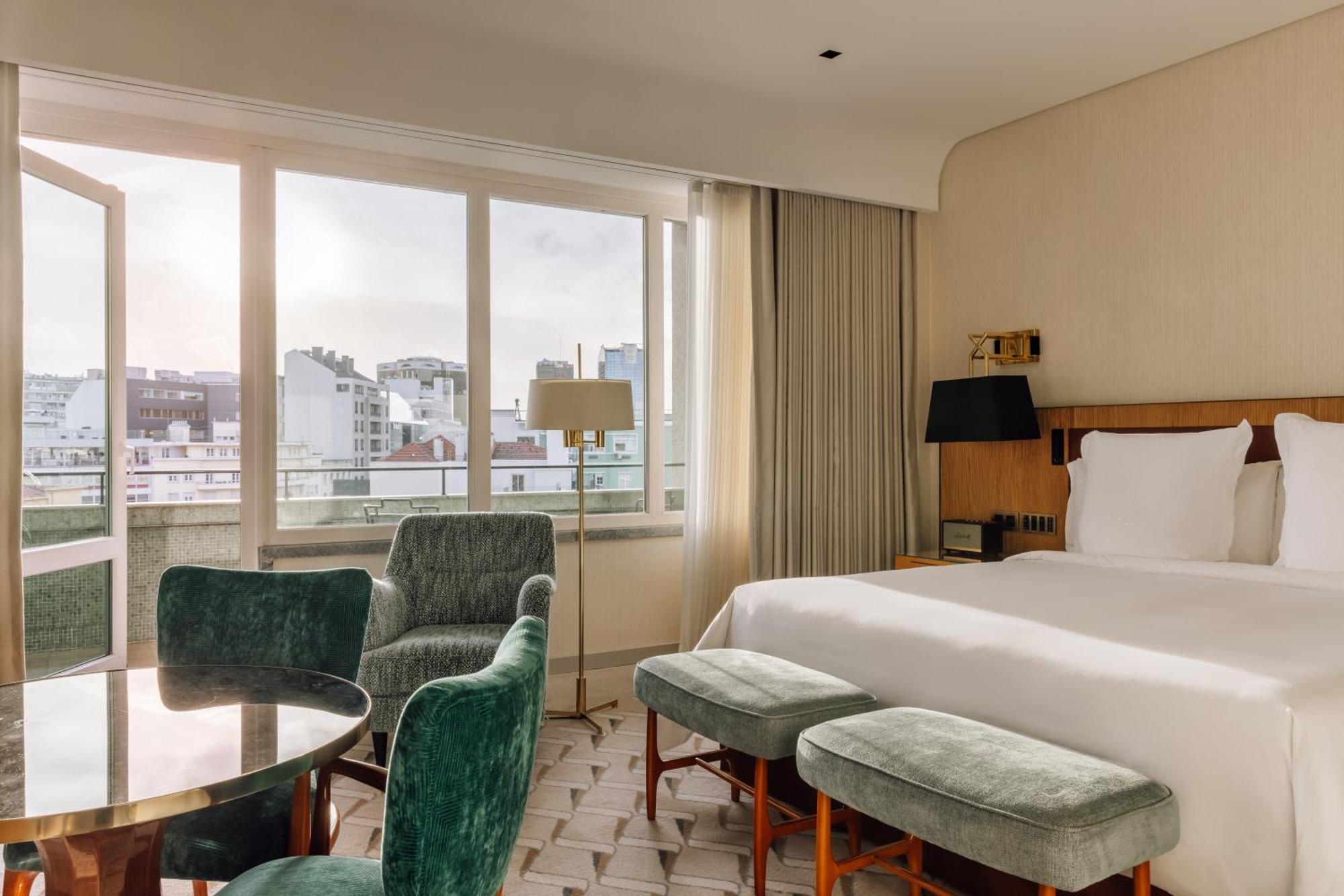 Quarto Premier com Vista da Cidade