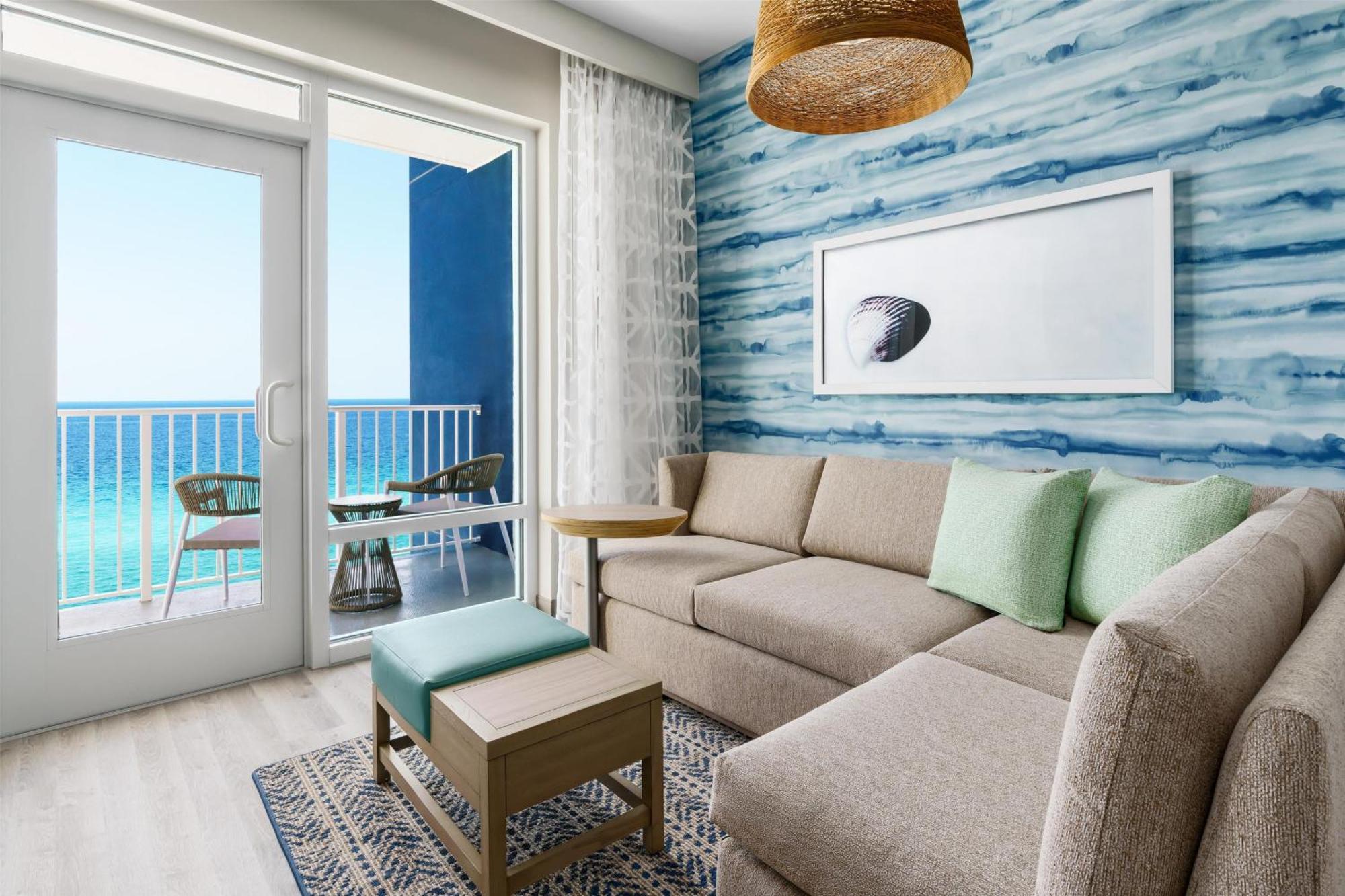 King Room with Sofa Bed, Balcony and Gulf View