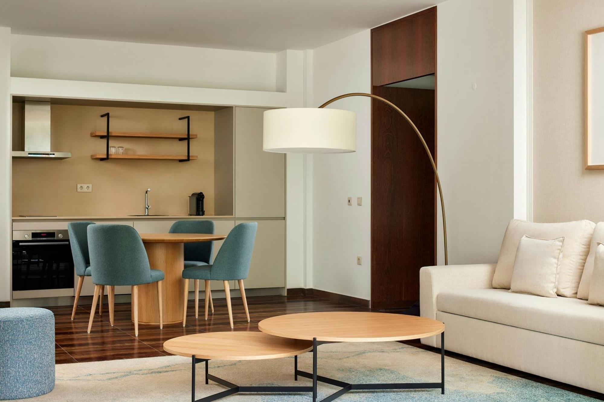 One-Bedroom Suite
