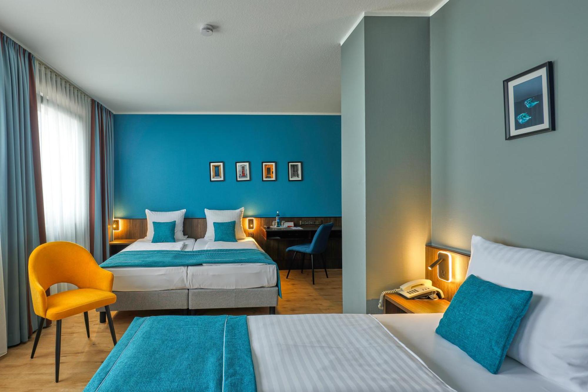 Family Room,1765215903:JPEG