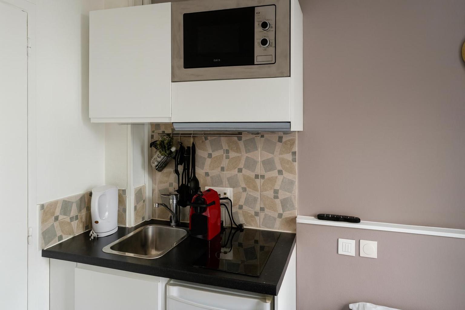 Single Room Kitchenette,1697950528:JPEG