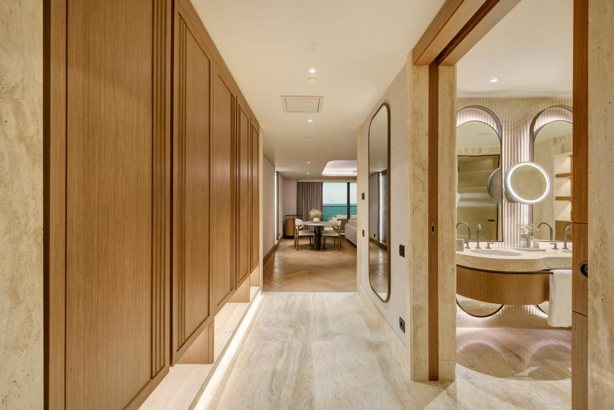 Panoramic Suite