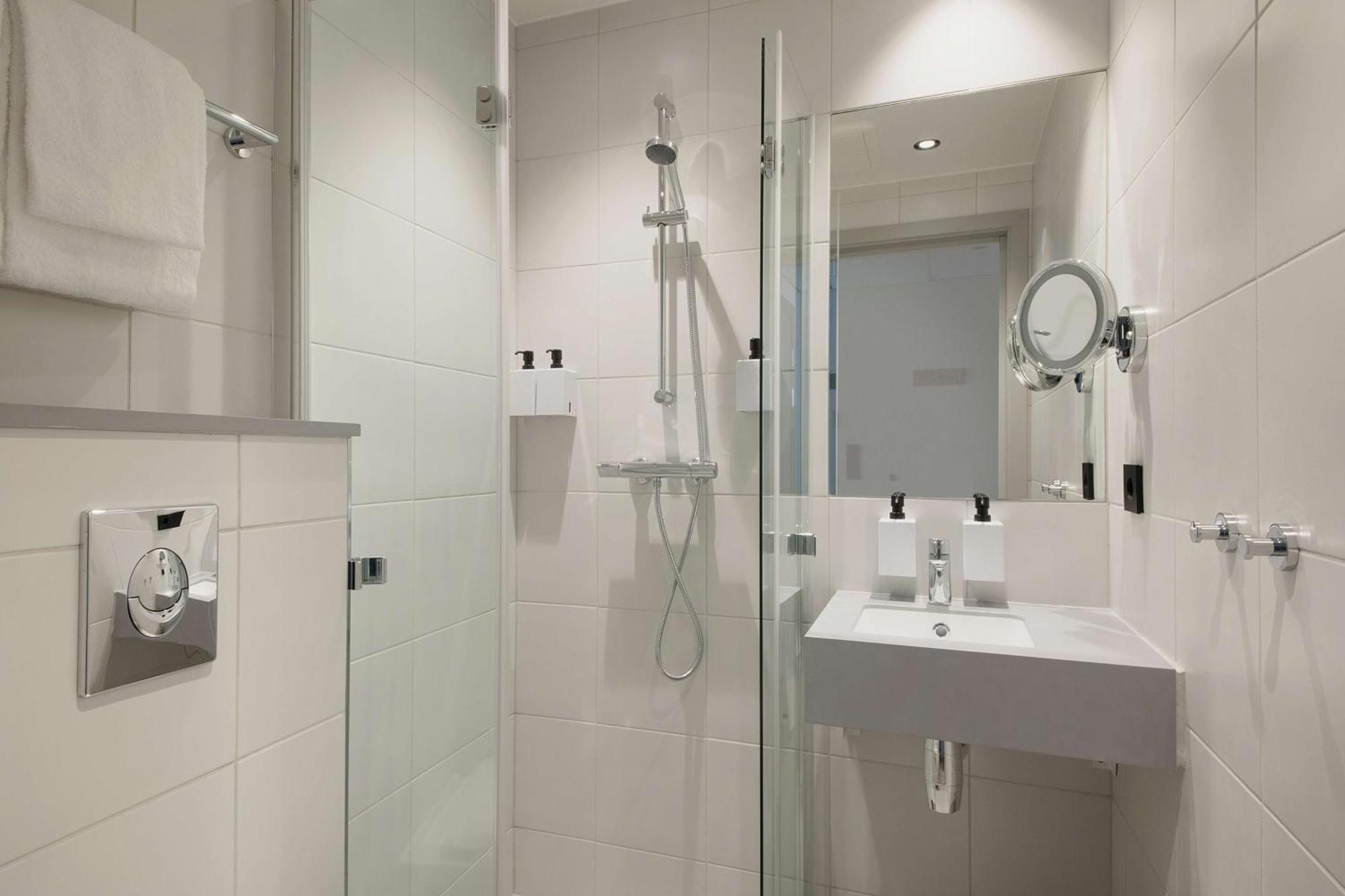 Superior Twin Room with View,1706809142:JPEG