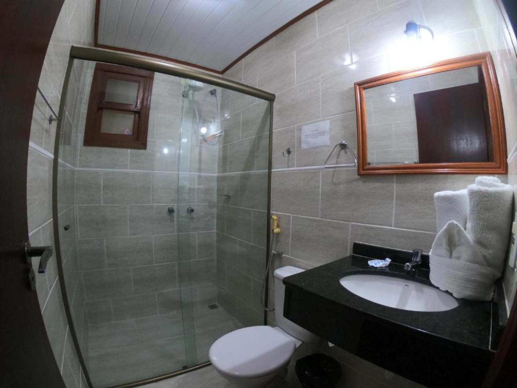 Quarto Quádruplo Standard