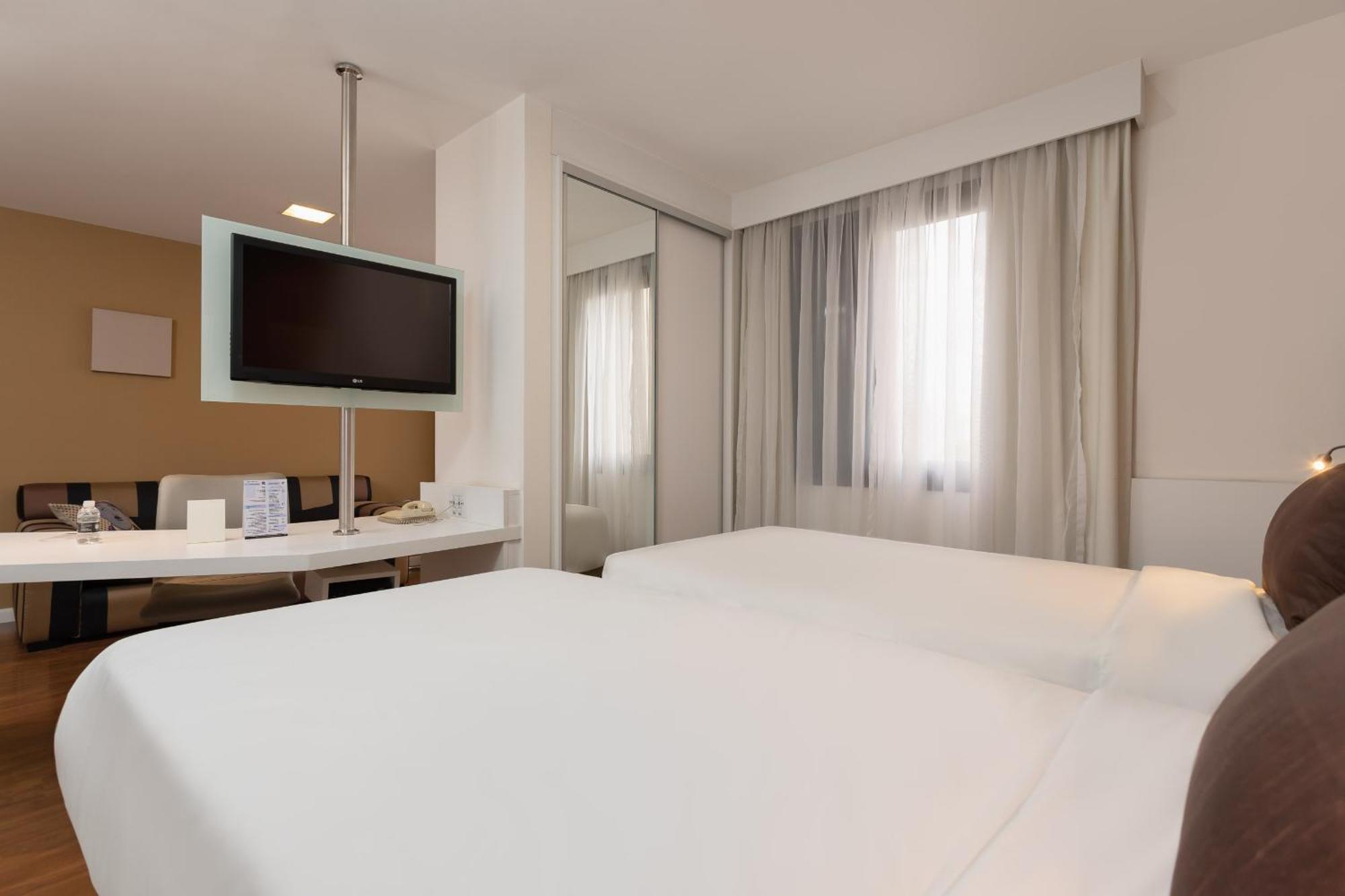 Standard Suite