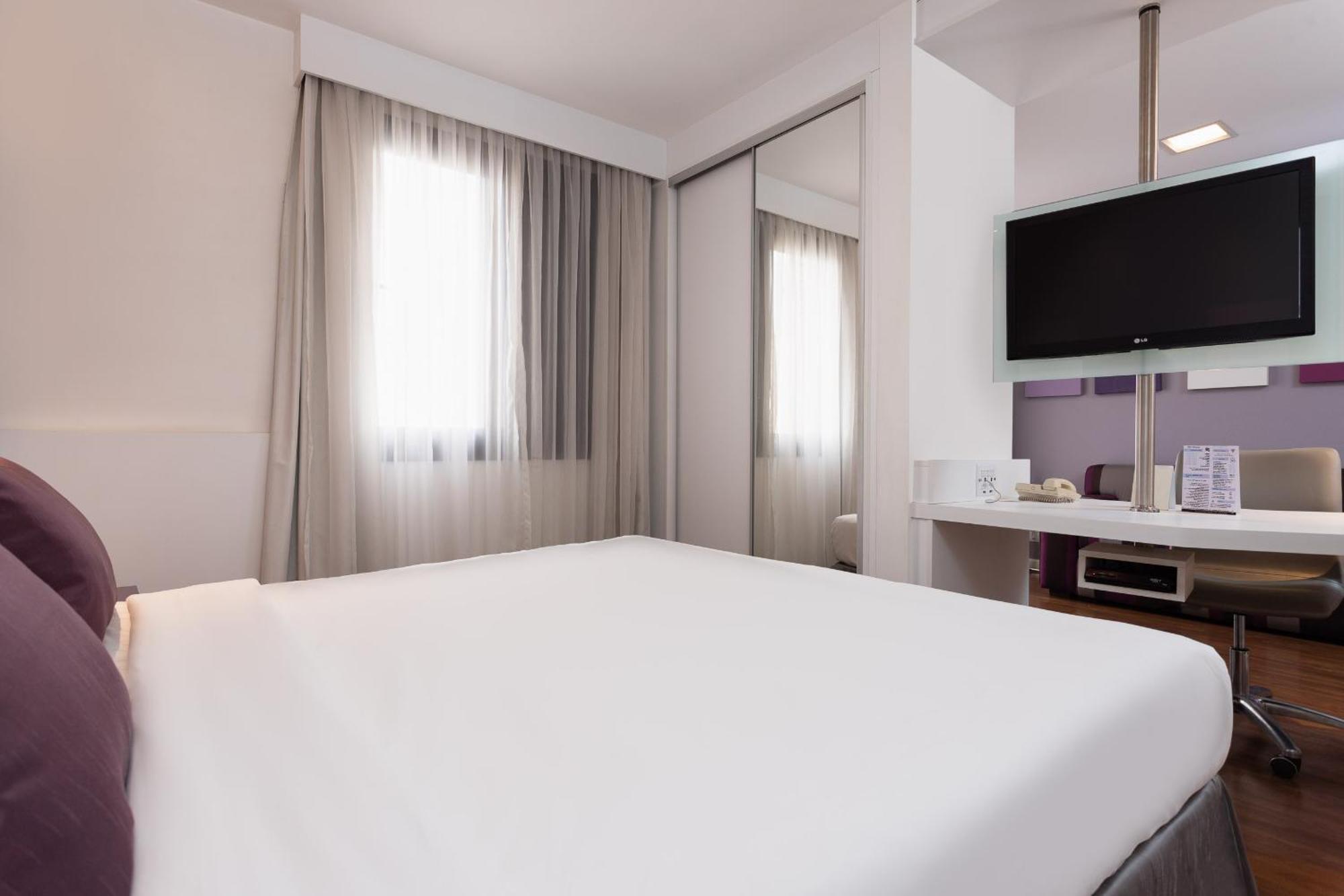 Standard Suite