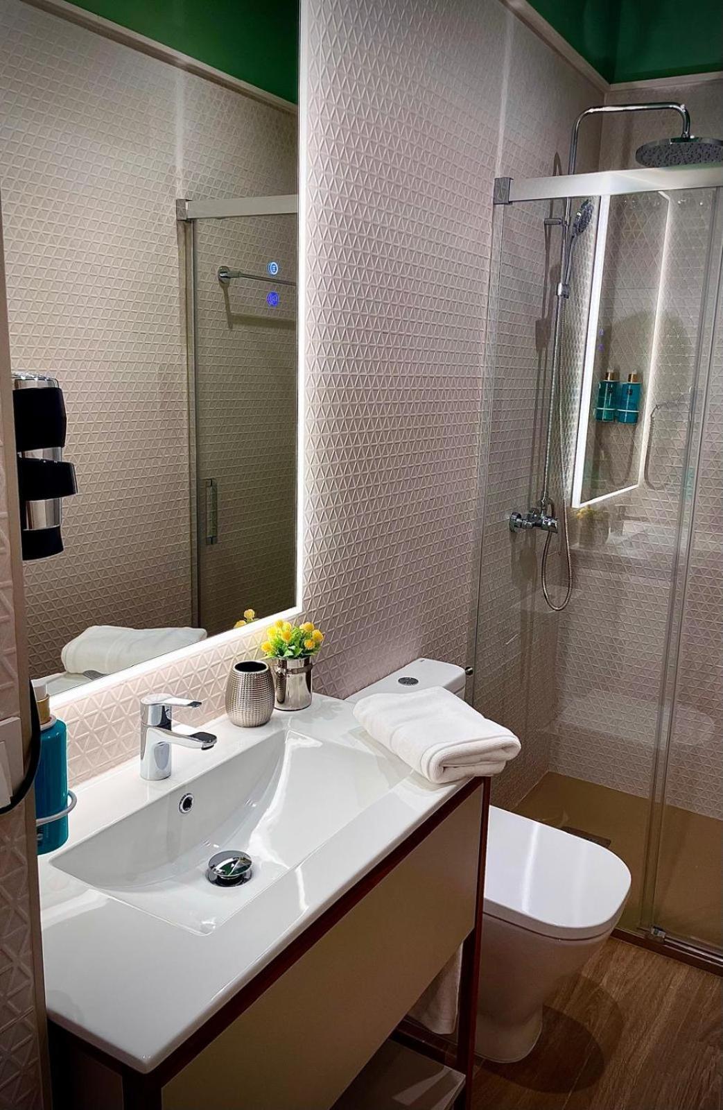 Apartamento de 2 dormitorios con piscina privada