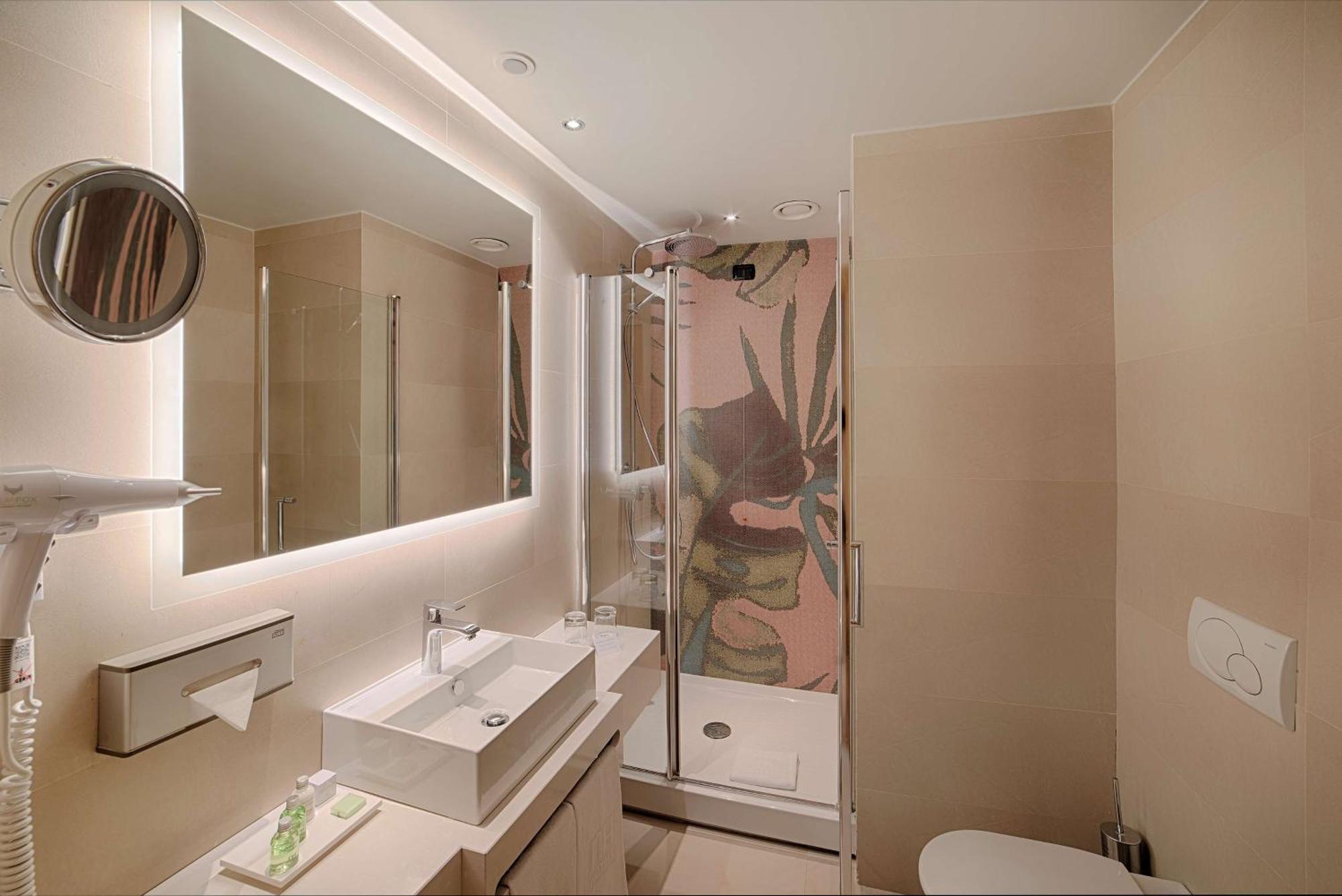 Junior Suite,1716987298:JPEG
