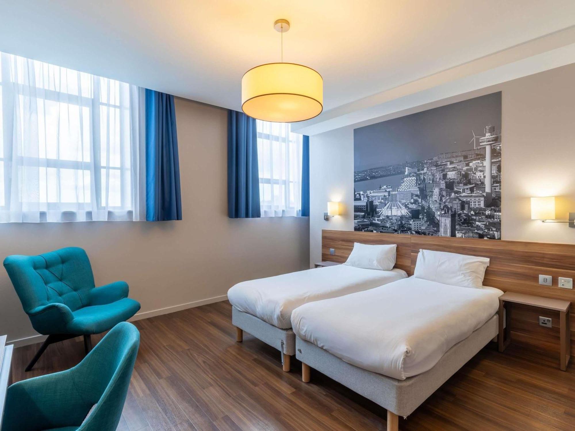 Studio Twin Beds