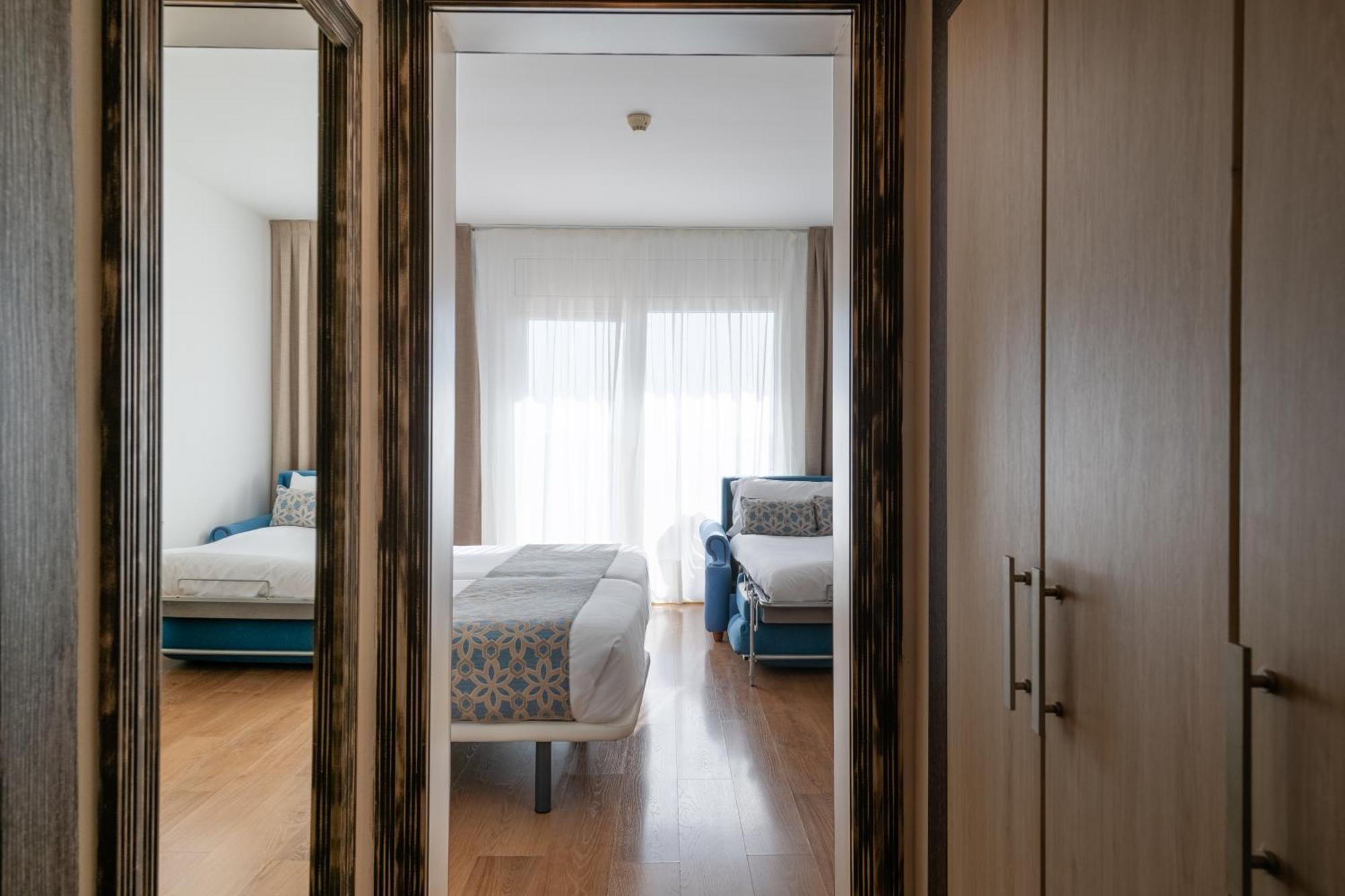 Triple Room Sea View