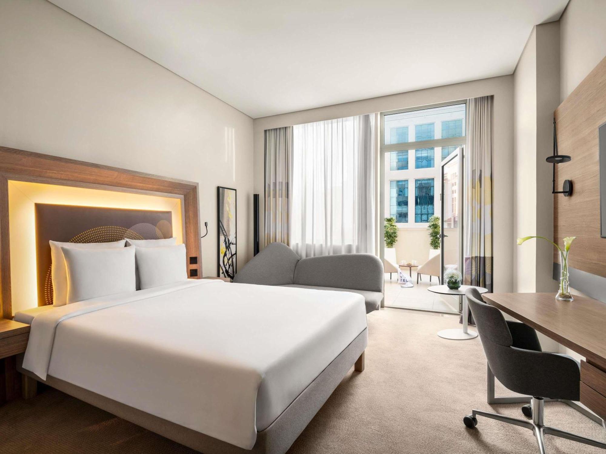 Deluxe Room 1 Double Bed 1 Sofa Bed Balcony,1723038220:JPEG