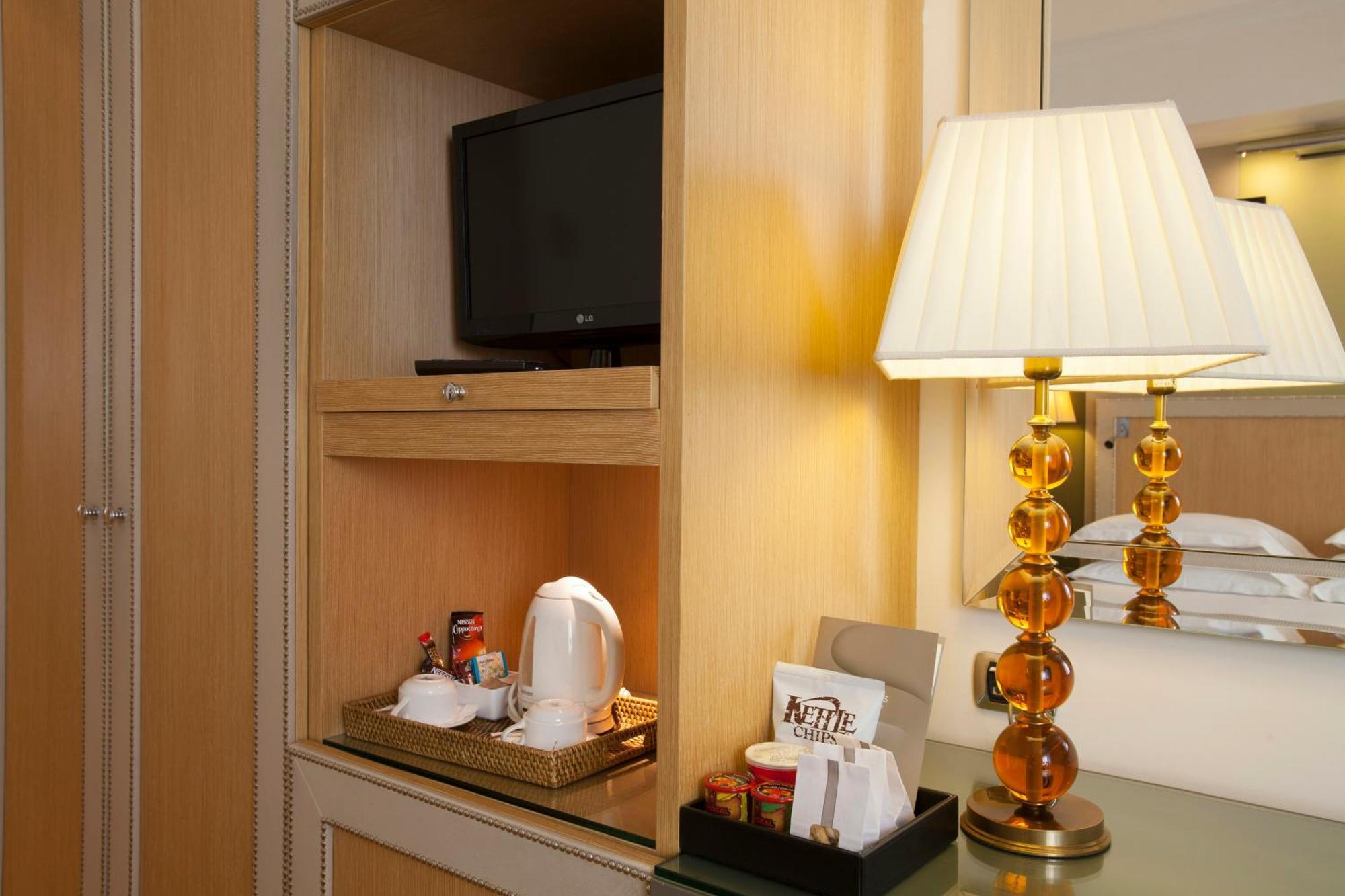 Superior Double Room,1729994237:JPEG