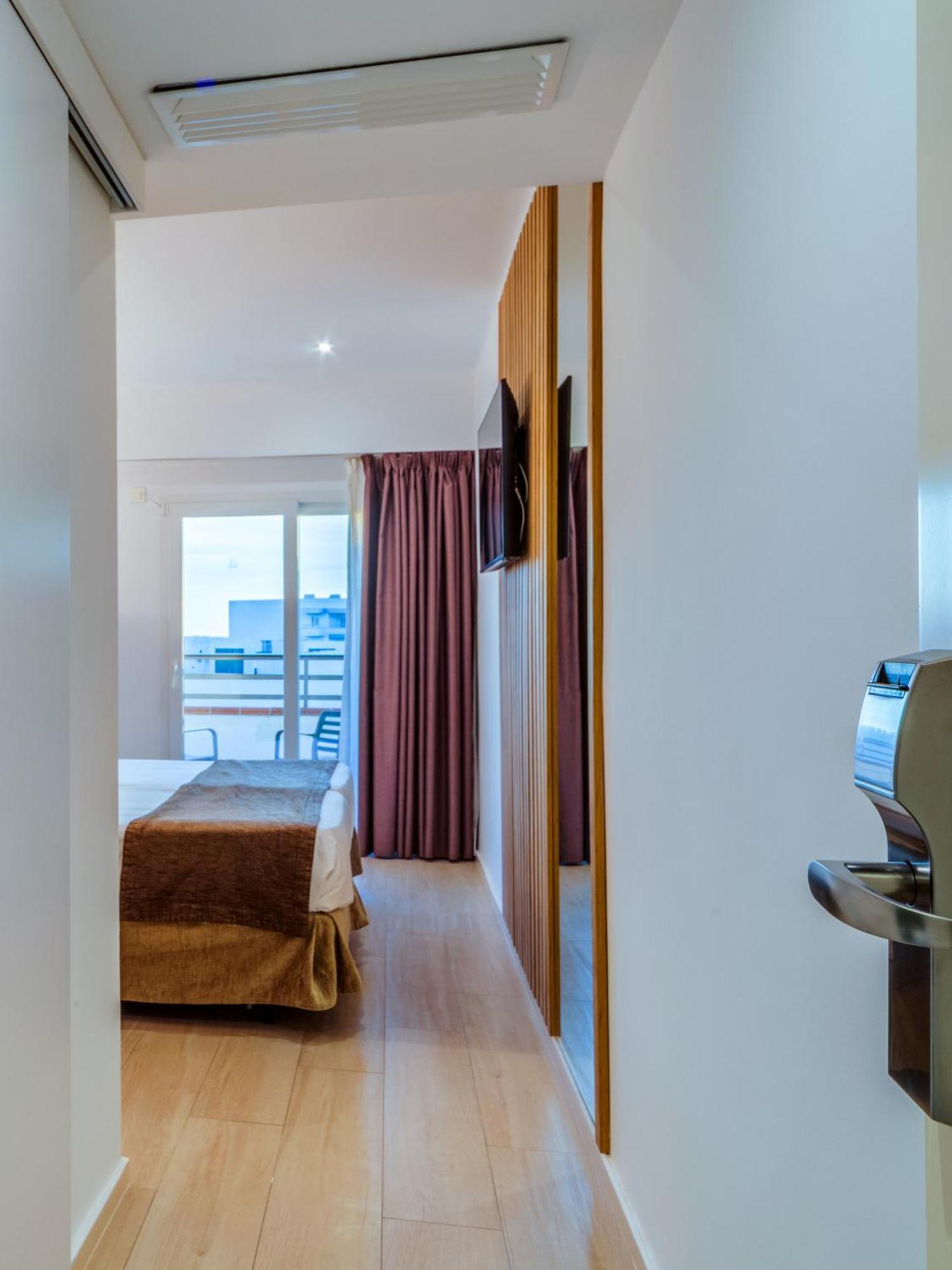 Double Room Balcony Sea View,1739441381:JPEG