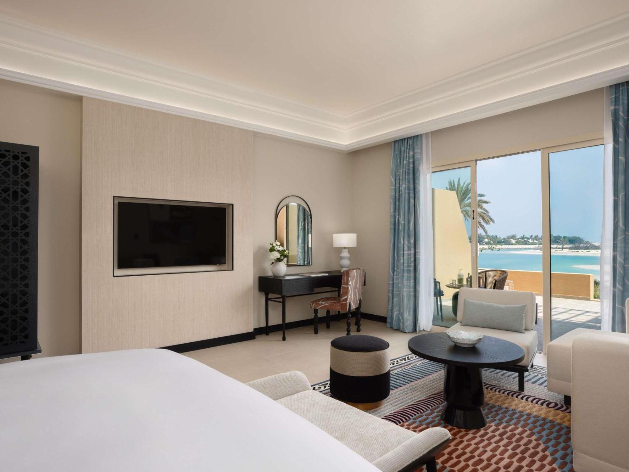 Superior King Room with Sea View