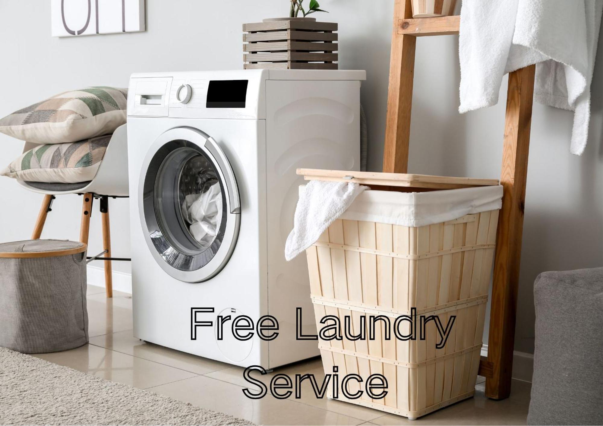 City -view Twin Room ( Upper floor , free laundry)