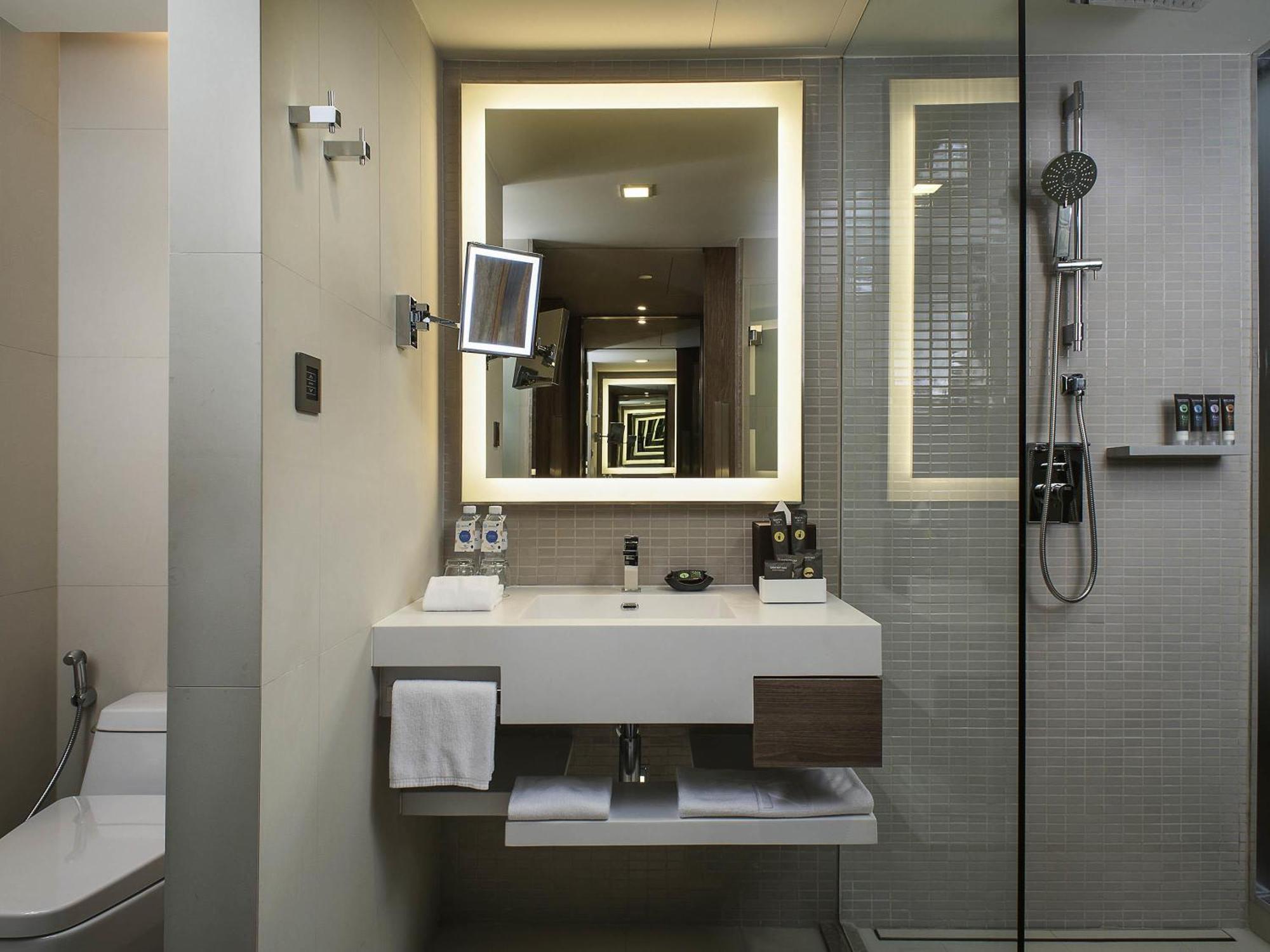 Deluxe Kamer met Kingsize Bed en Uitzicht over de Stad
