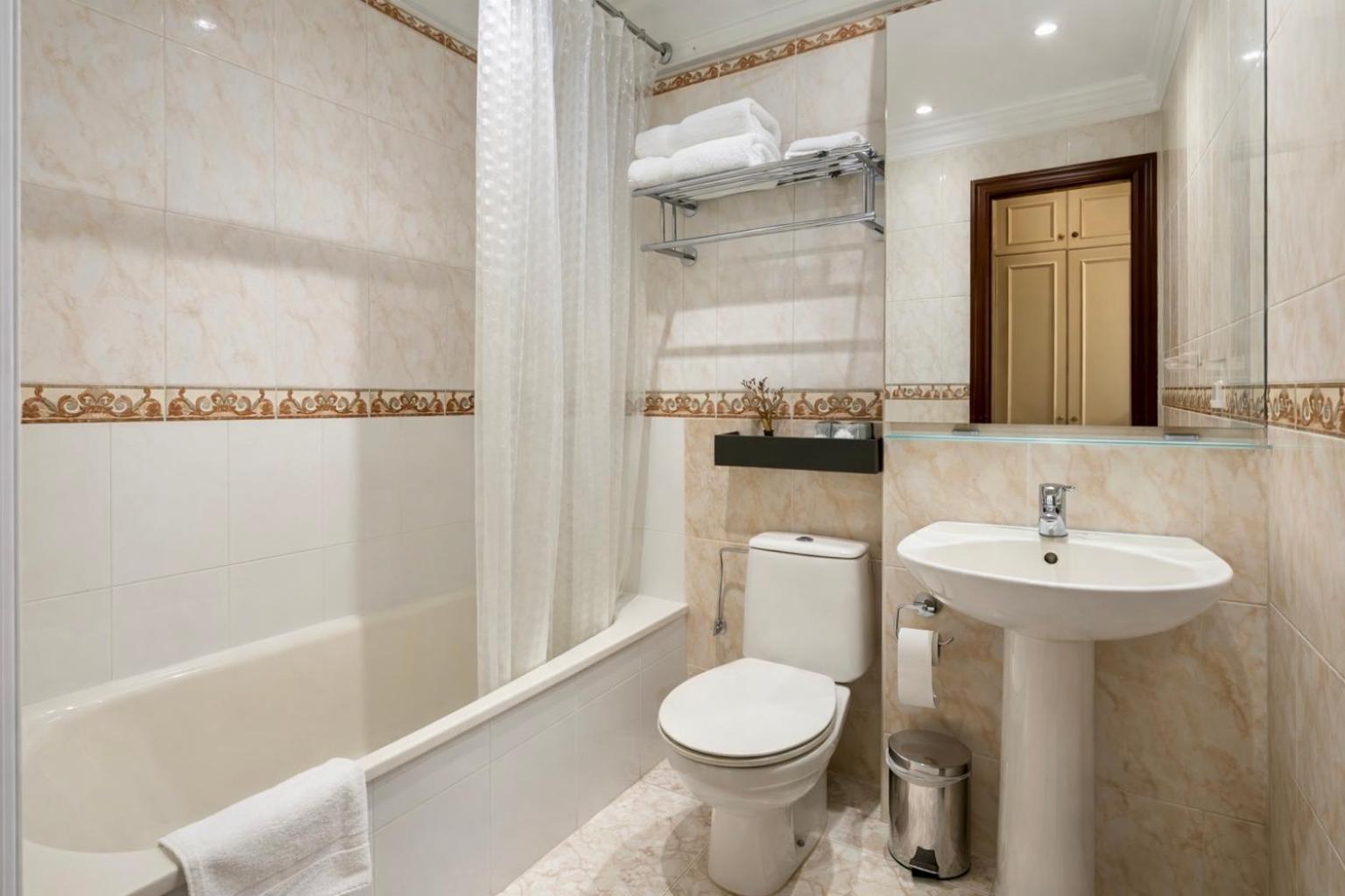 Habitación Estándar - 1 cama grande