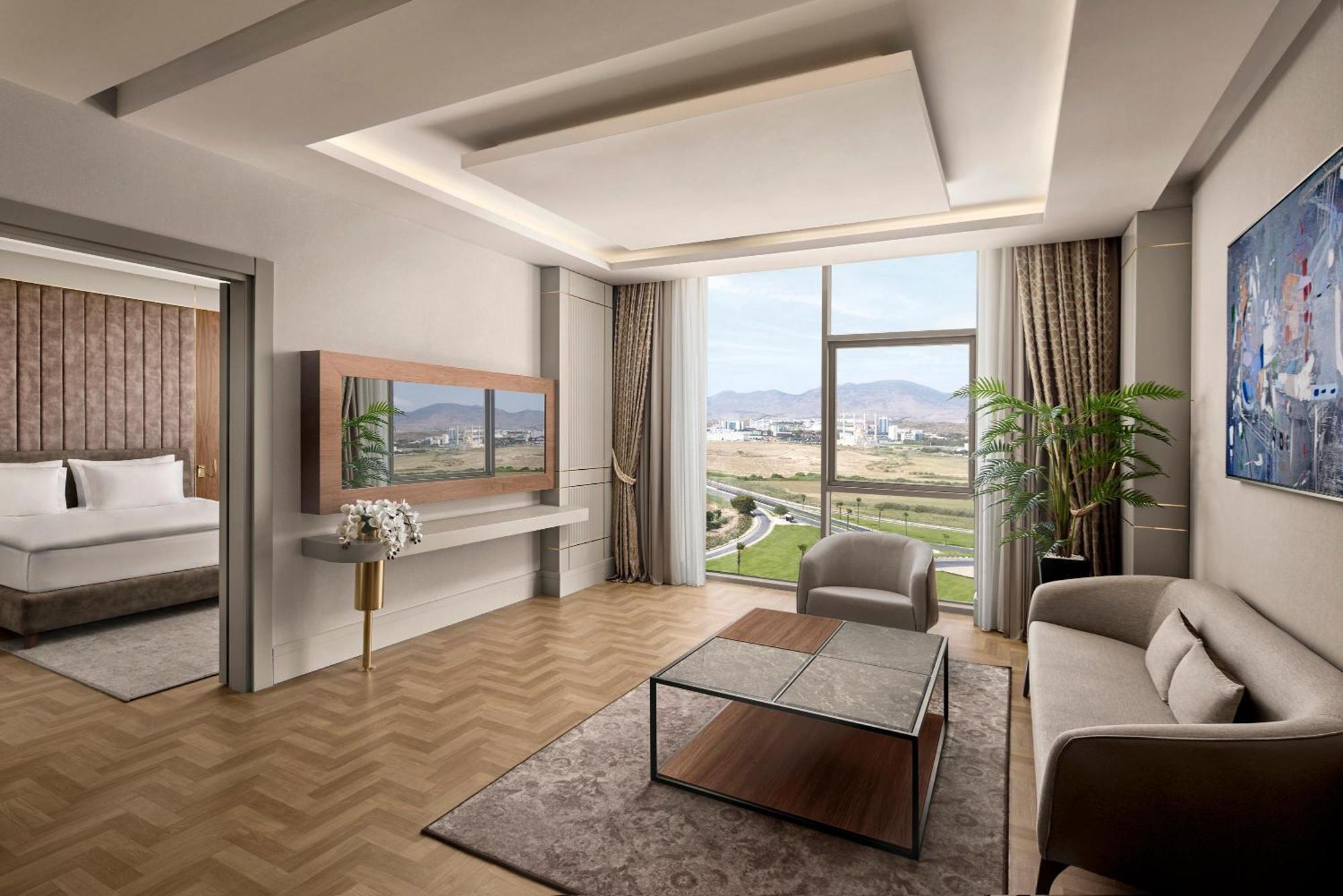 Executive Suite,1743403089:JPEG