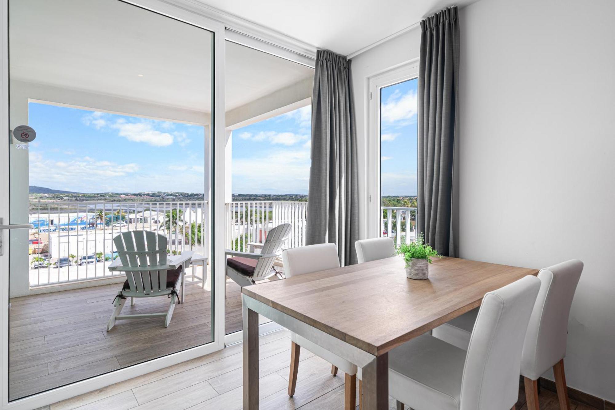 Deluxe Double Room Balcony