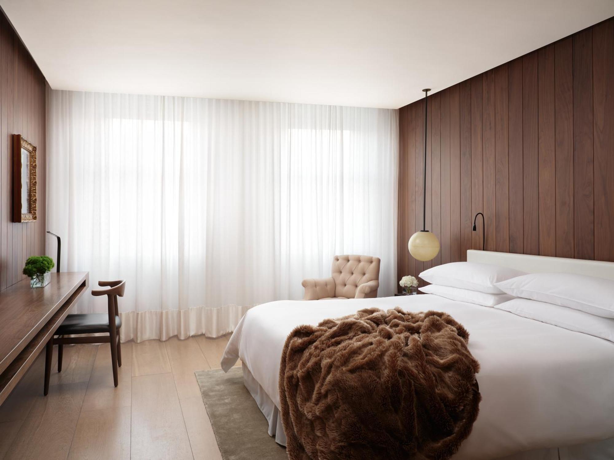 Quarto Deluxe com Cama King-size