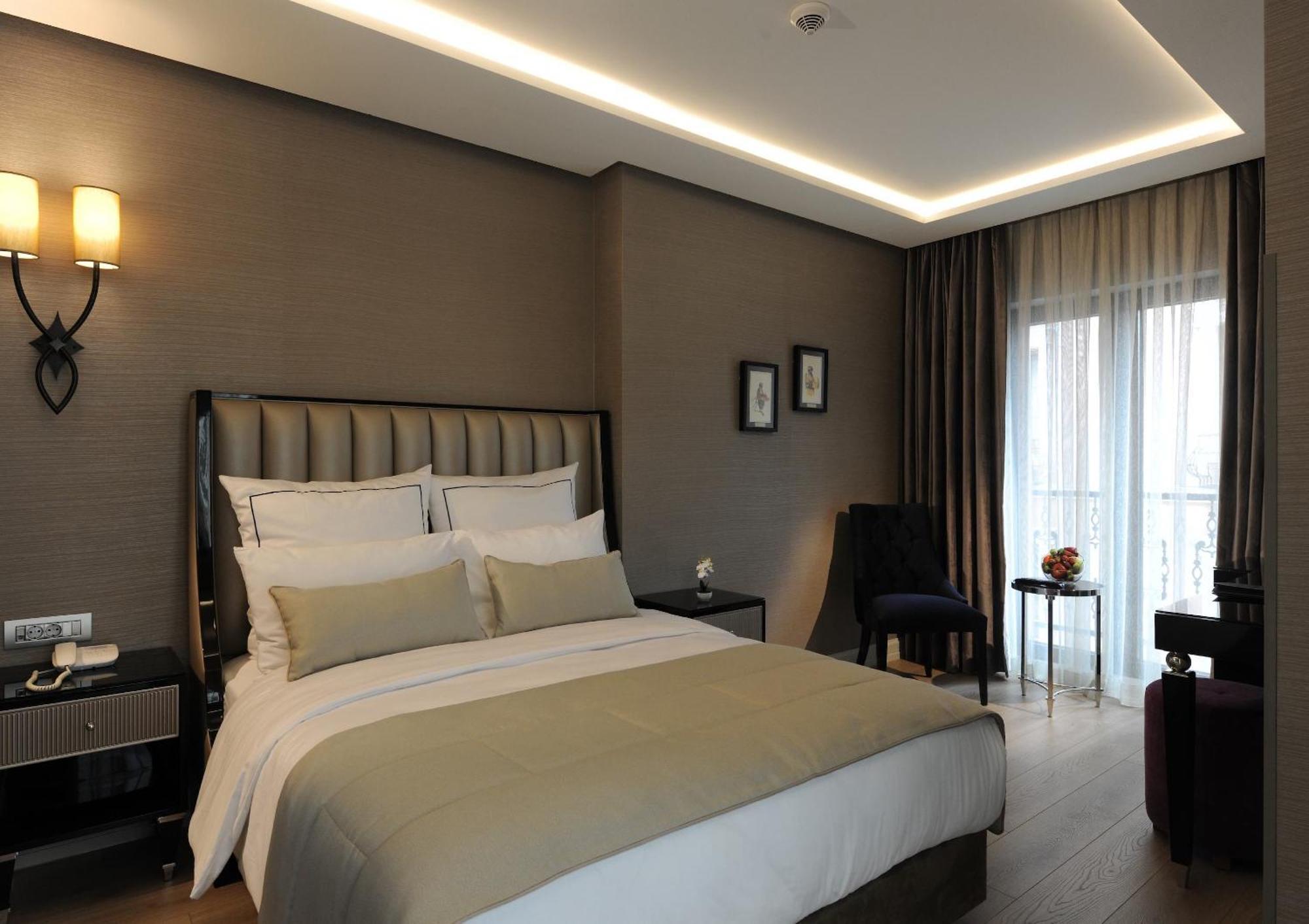 Deluxe Double or Twin Room Balcony