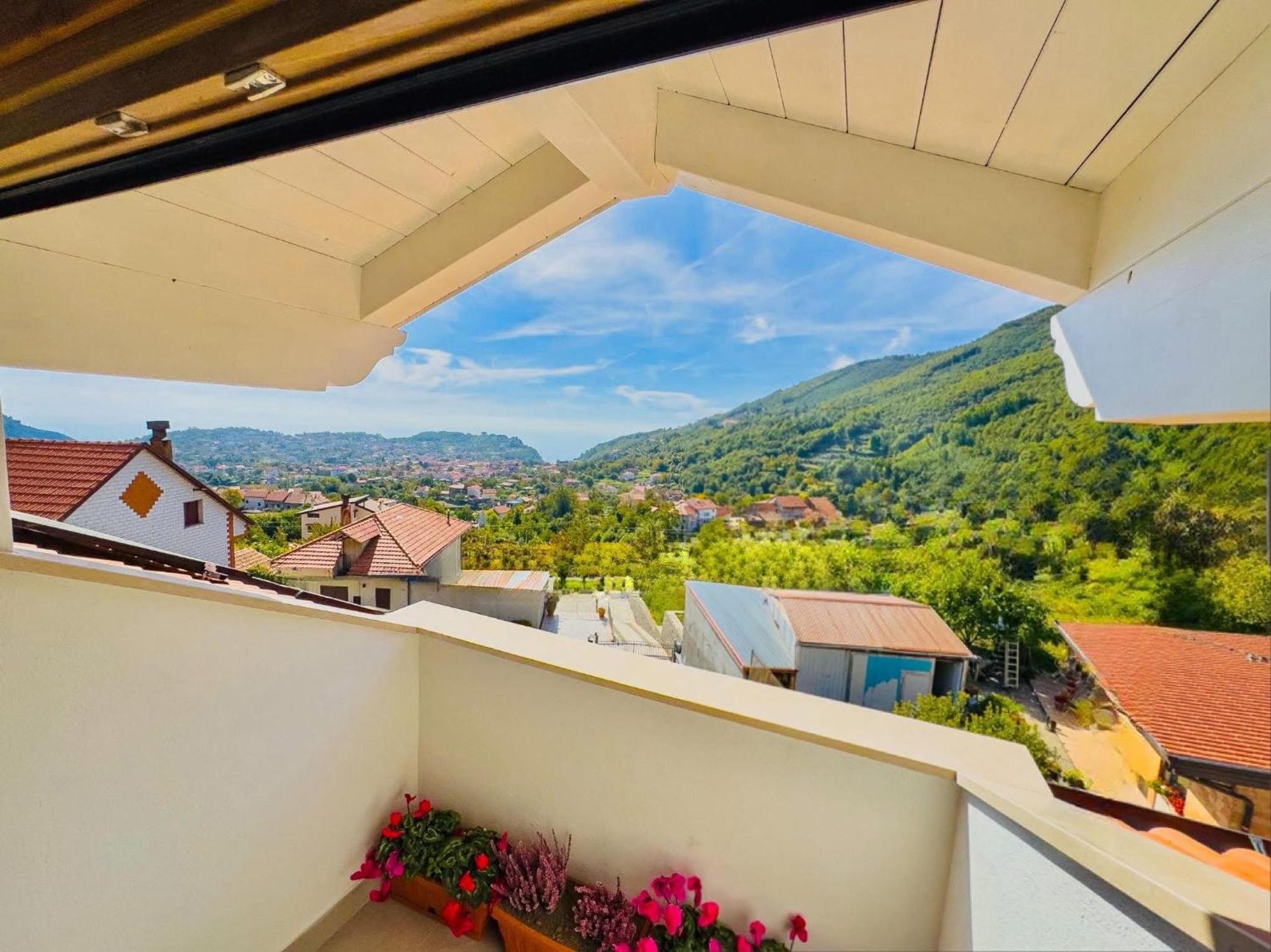 Camera Matrimoniale con Balcone