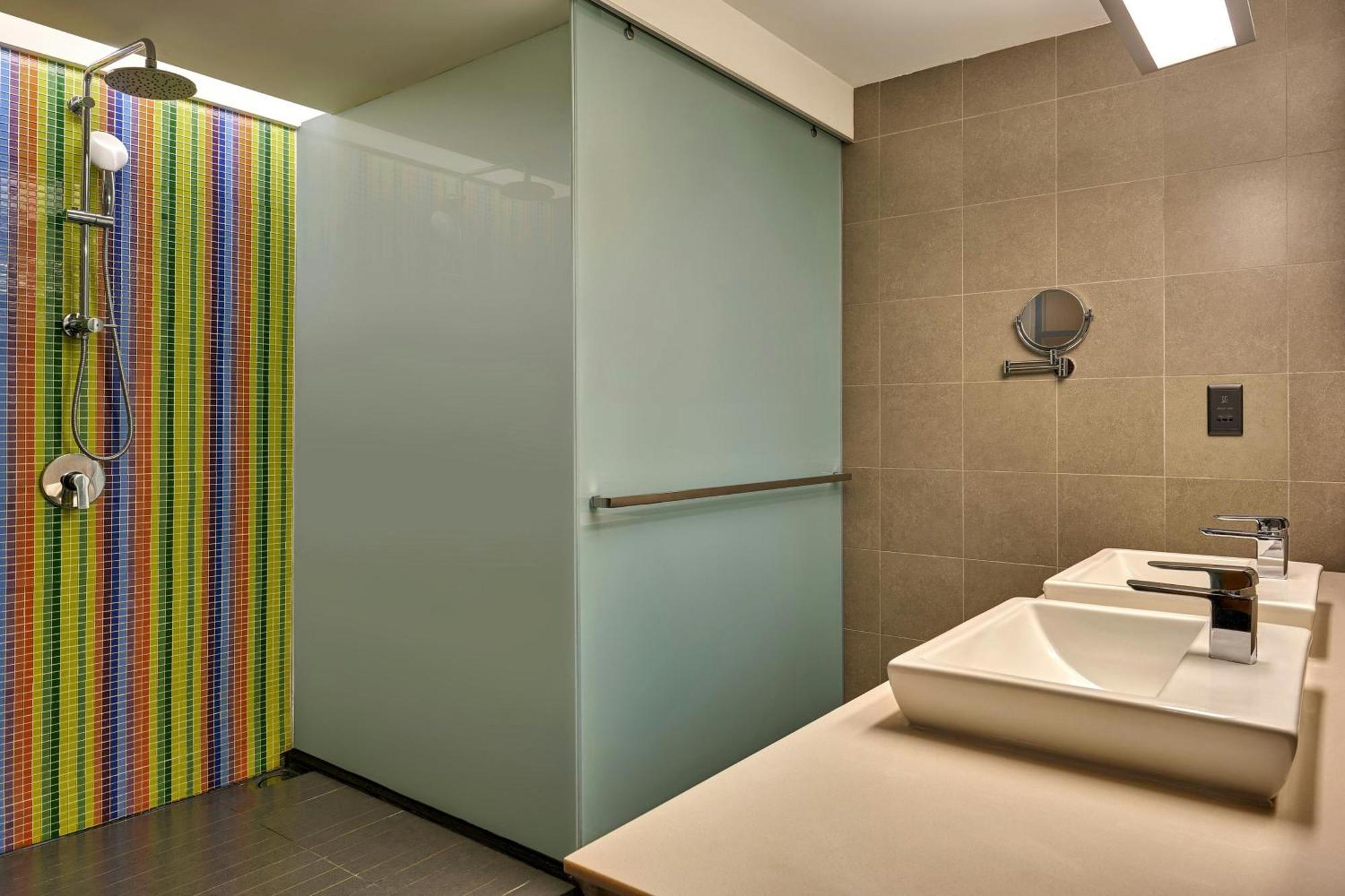 Breezy Suite