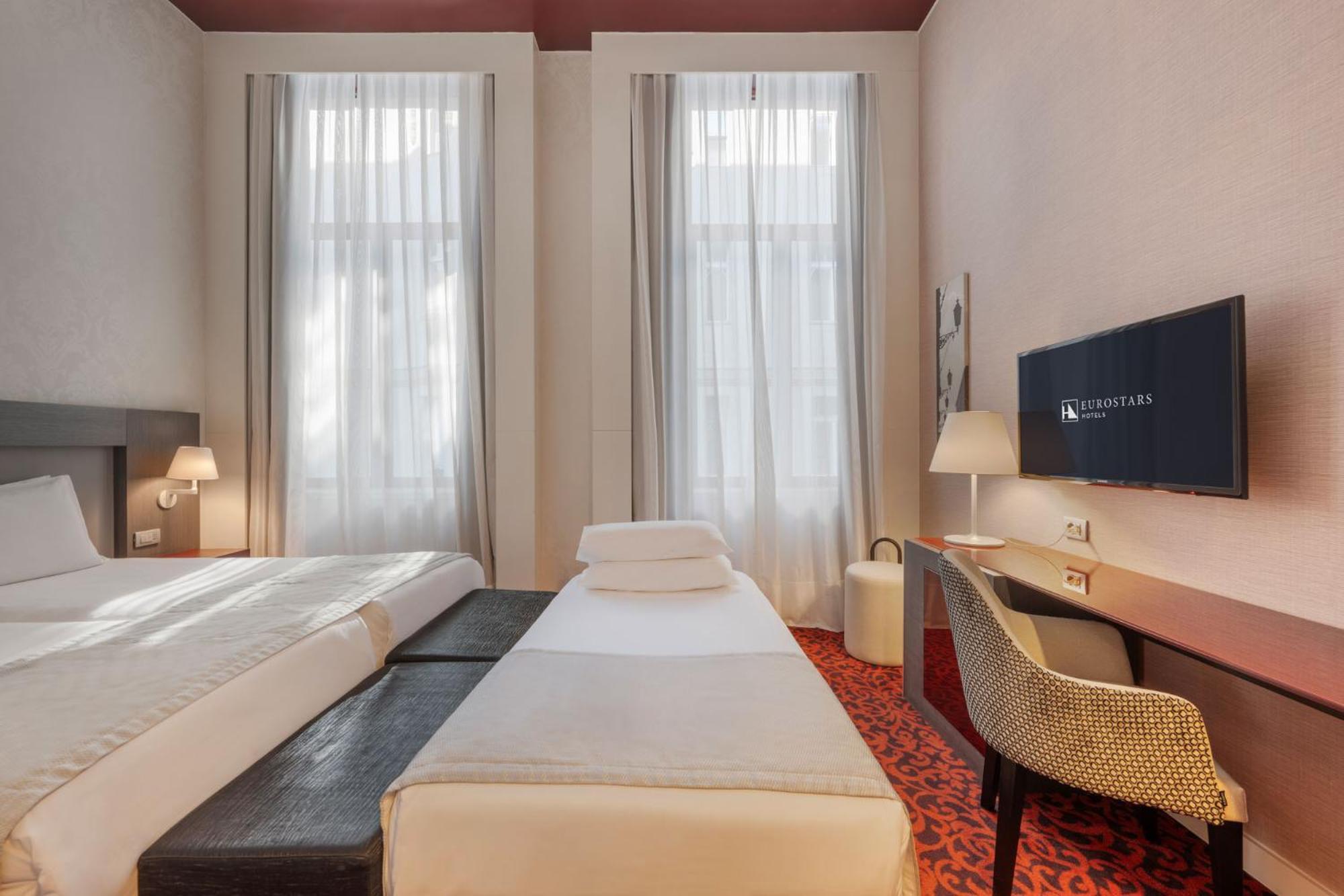 Habitación Doble Deluxe con cama supletoria