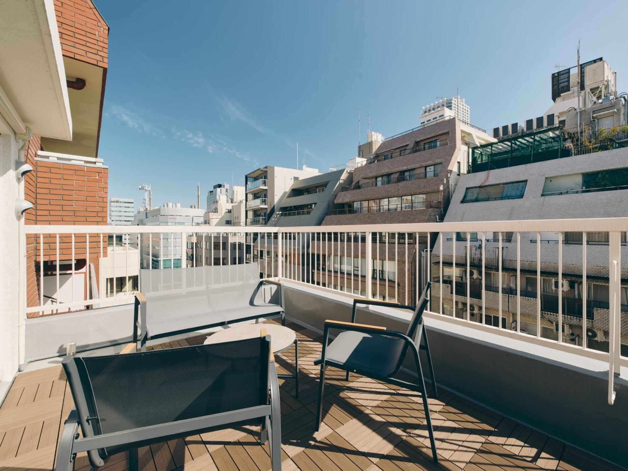 Deluxe Apartment