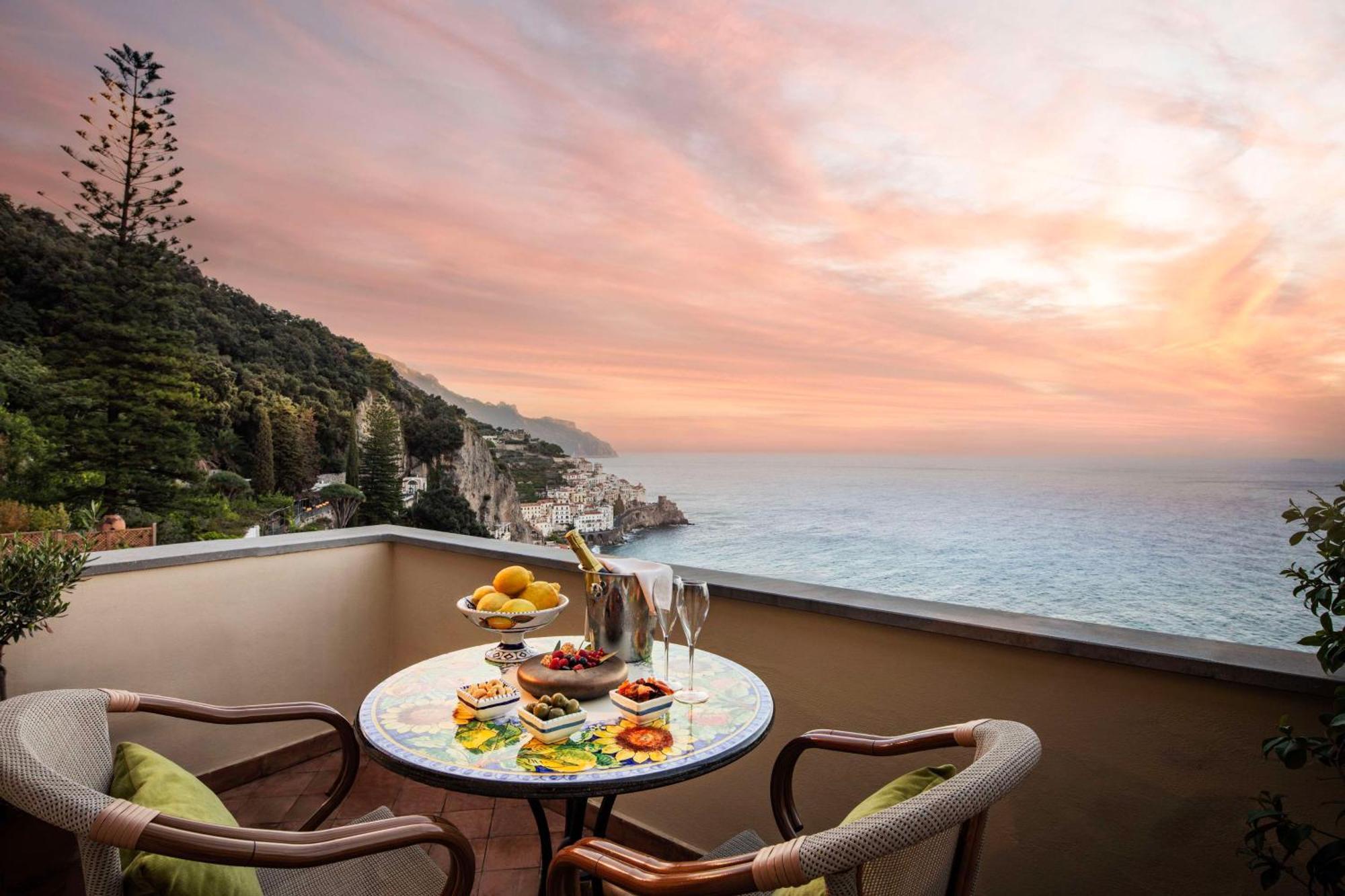 Quarto Premium com Vista do Mar e Varanda