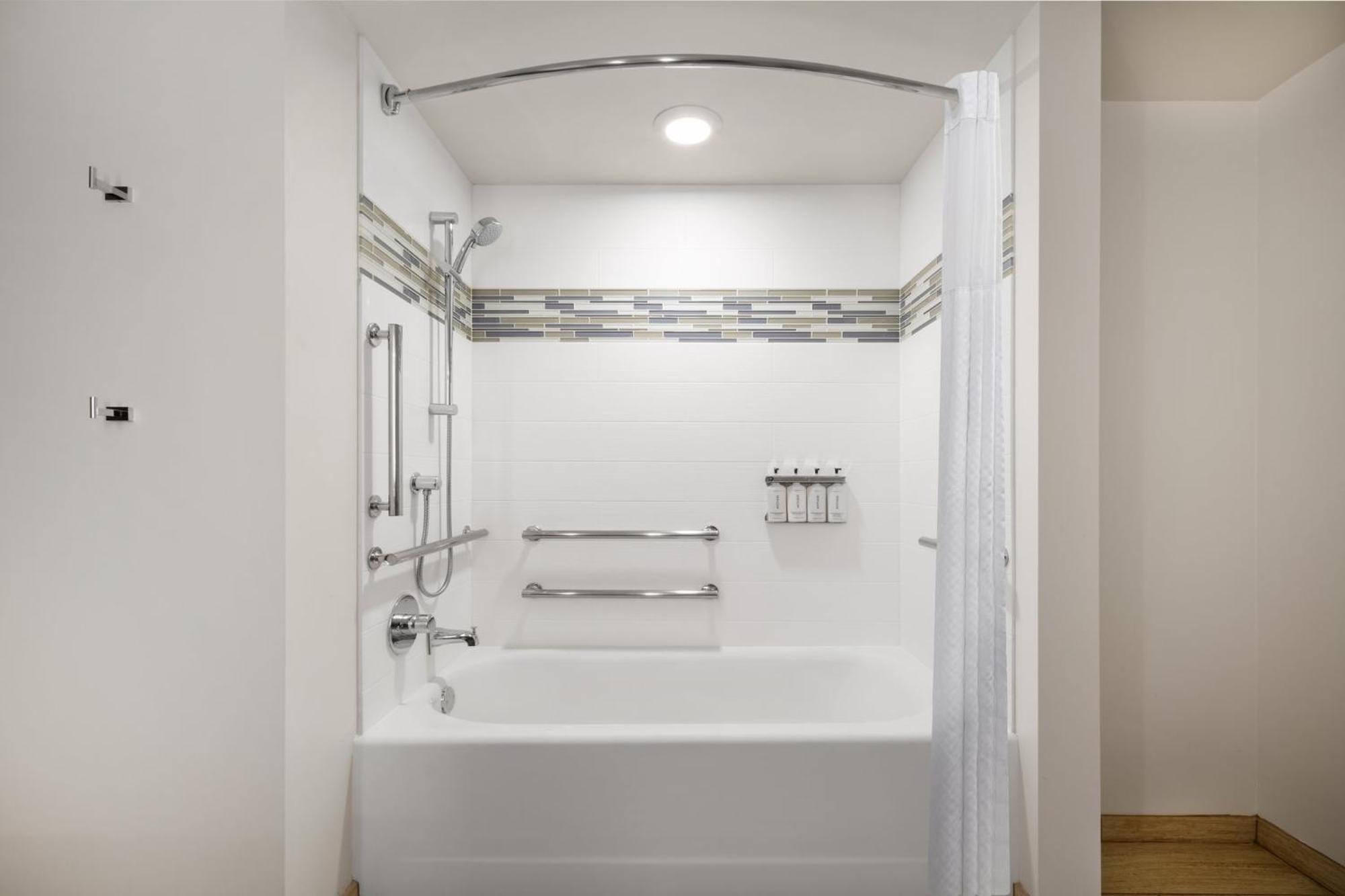 King Room Mobility Access or Hearing Accessible