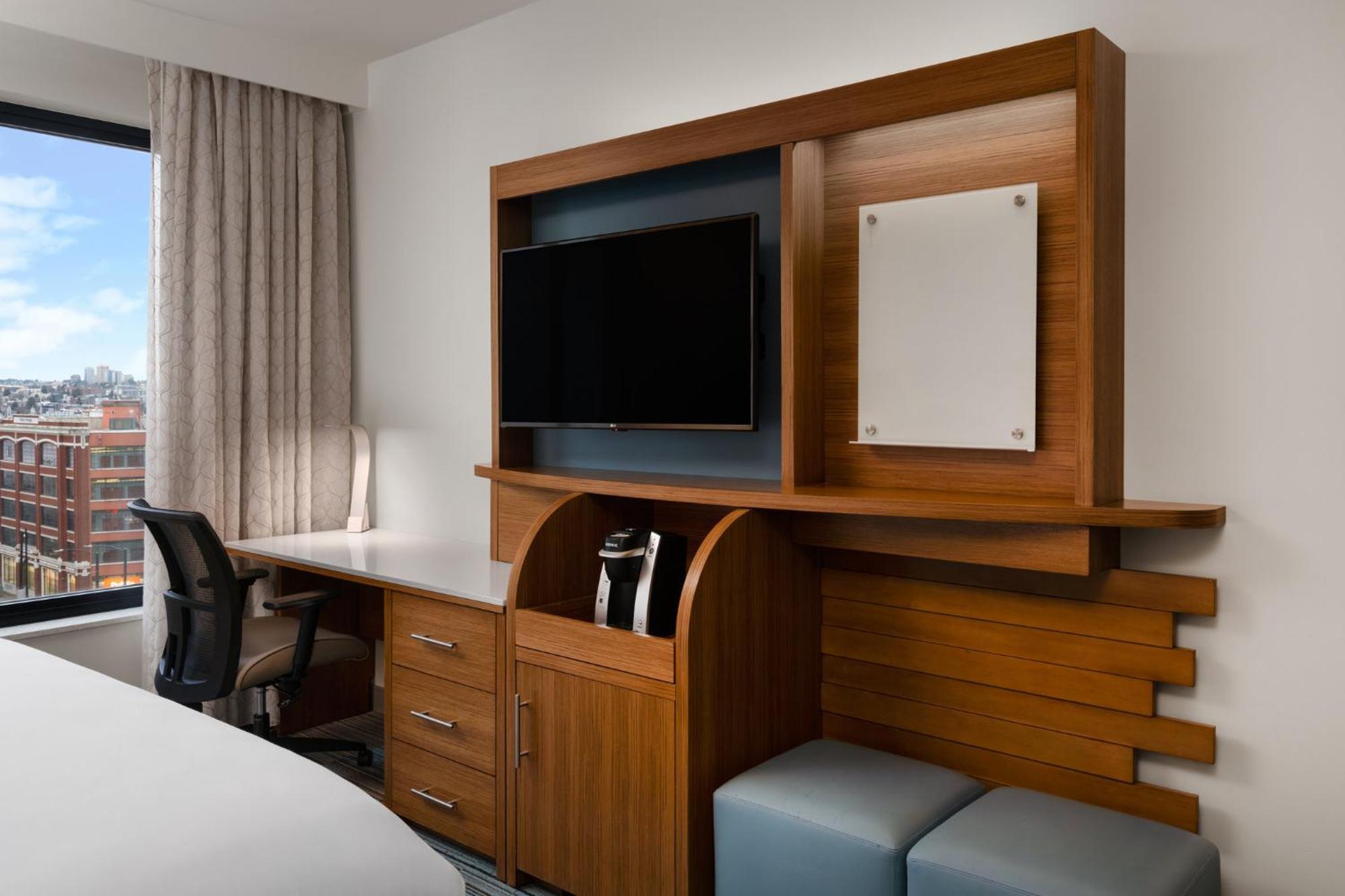 Standard King Room