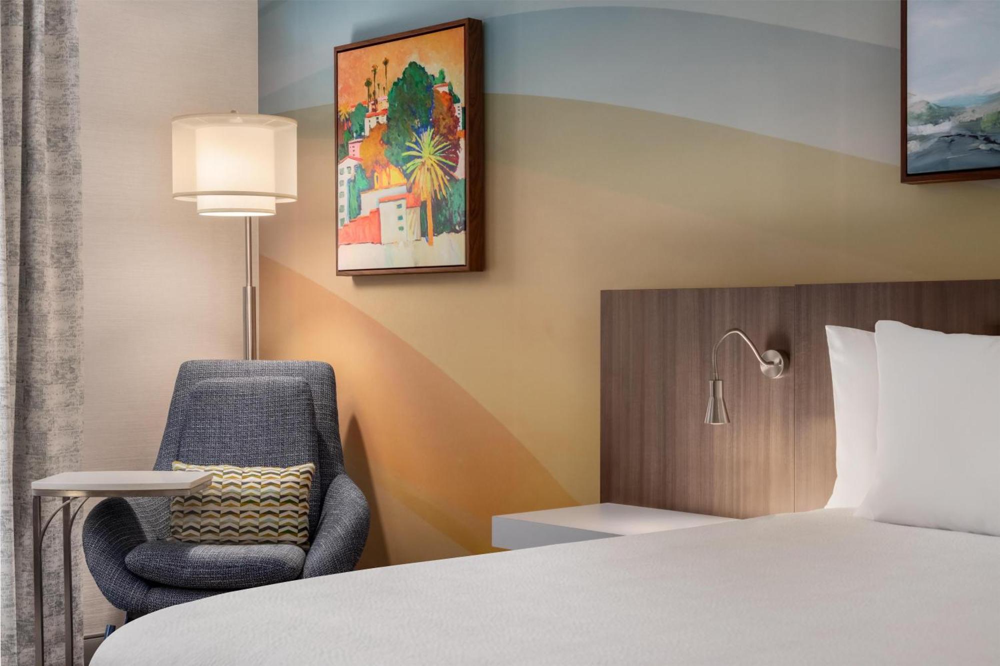 King Room,1758604709:JPEG