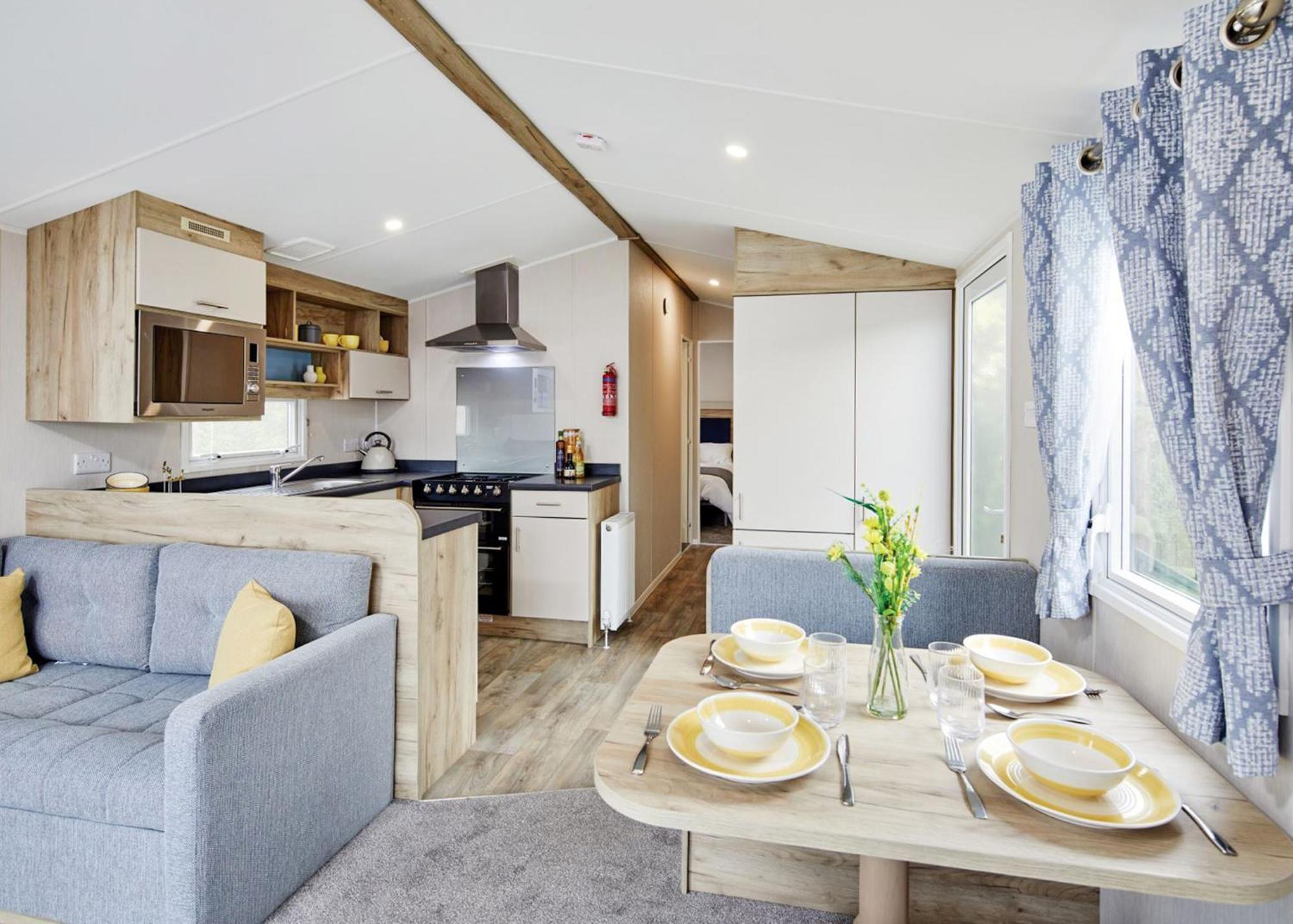 Mobile Home 3,1759815670:JPEG