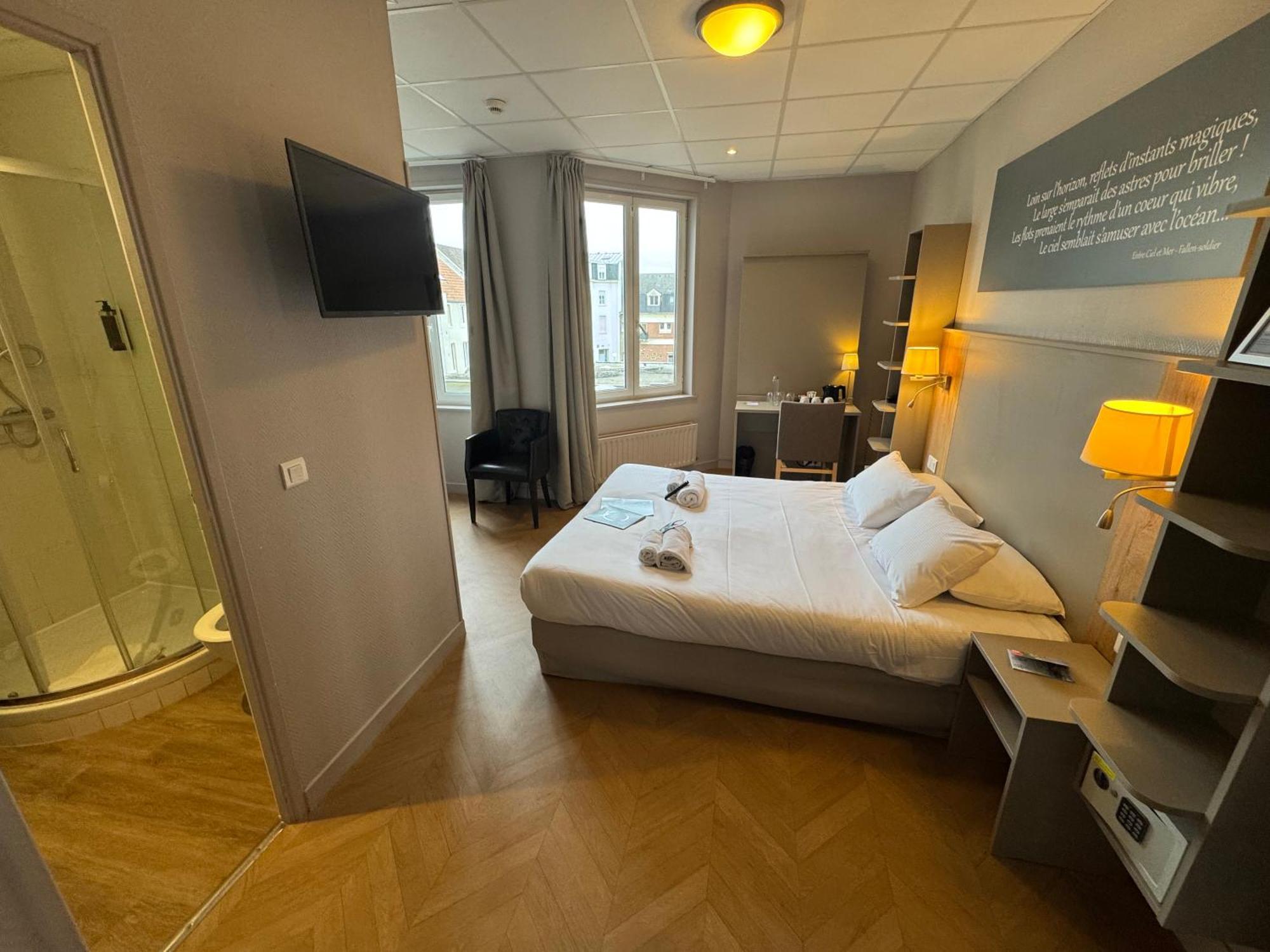 Large Double Room