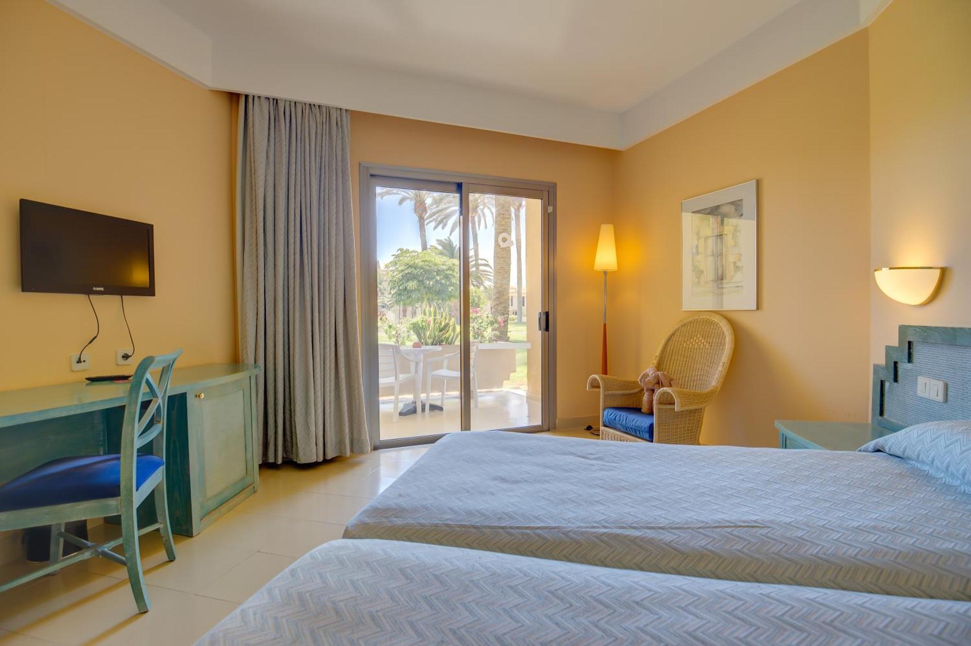 Single Room,1765196212:JPEG