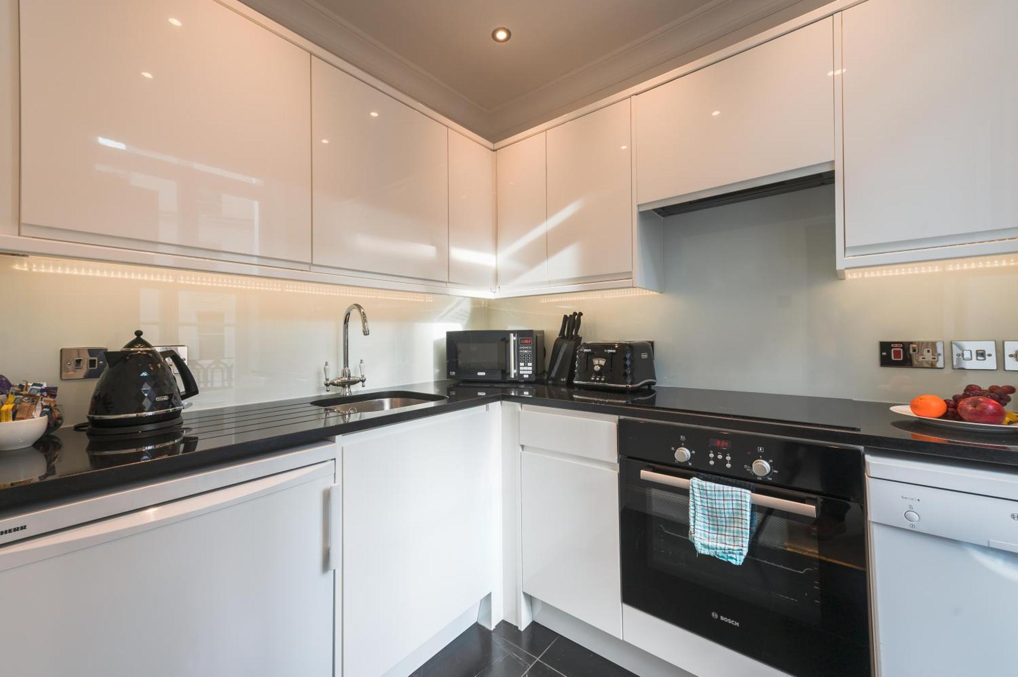 Superior One-Bedroom Residence Annexe Building