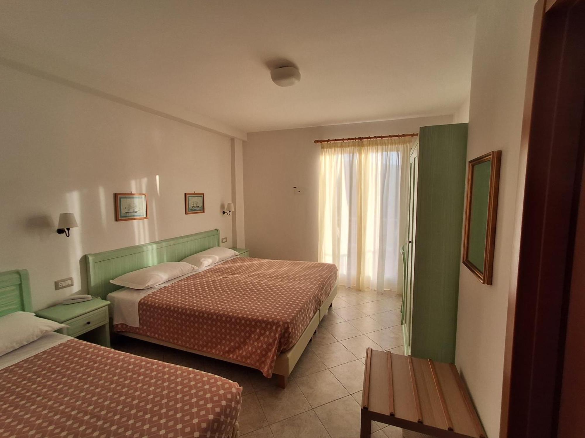Triple Room Balcony,1668057901:JPEG