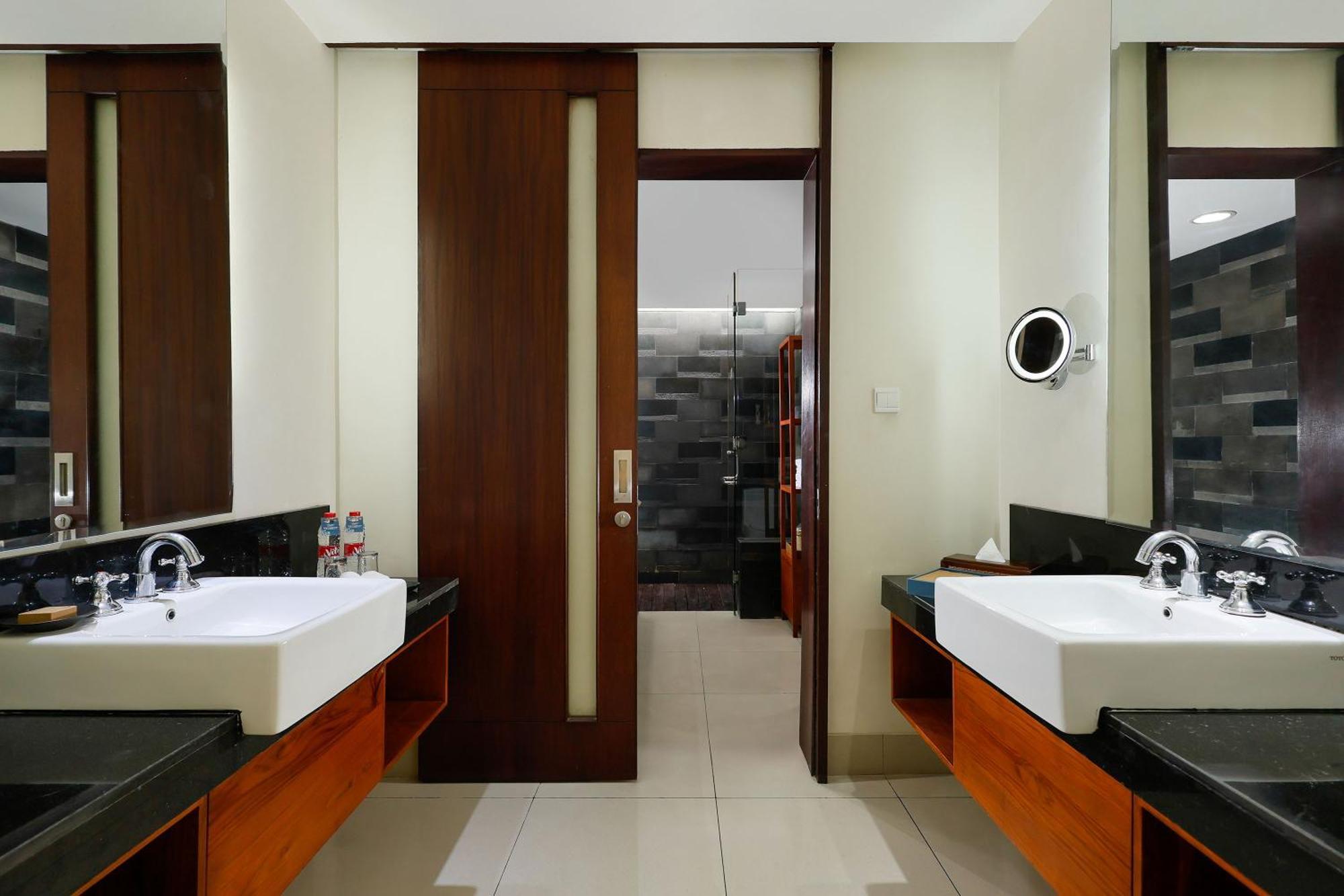 Premium Deluxe Cottage