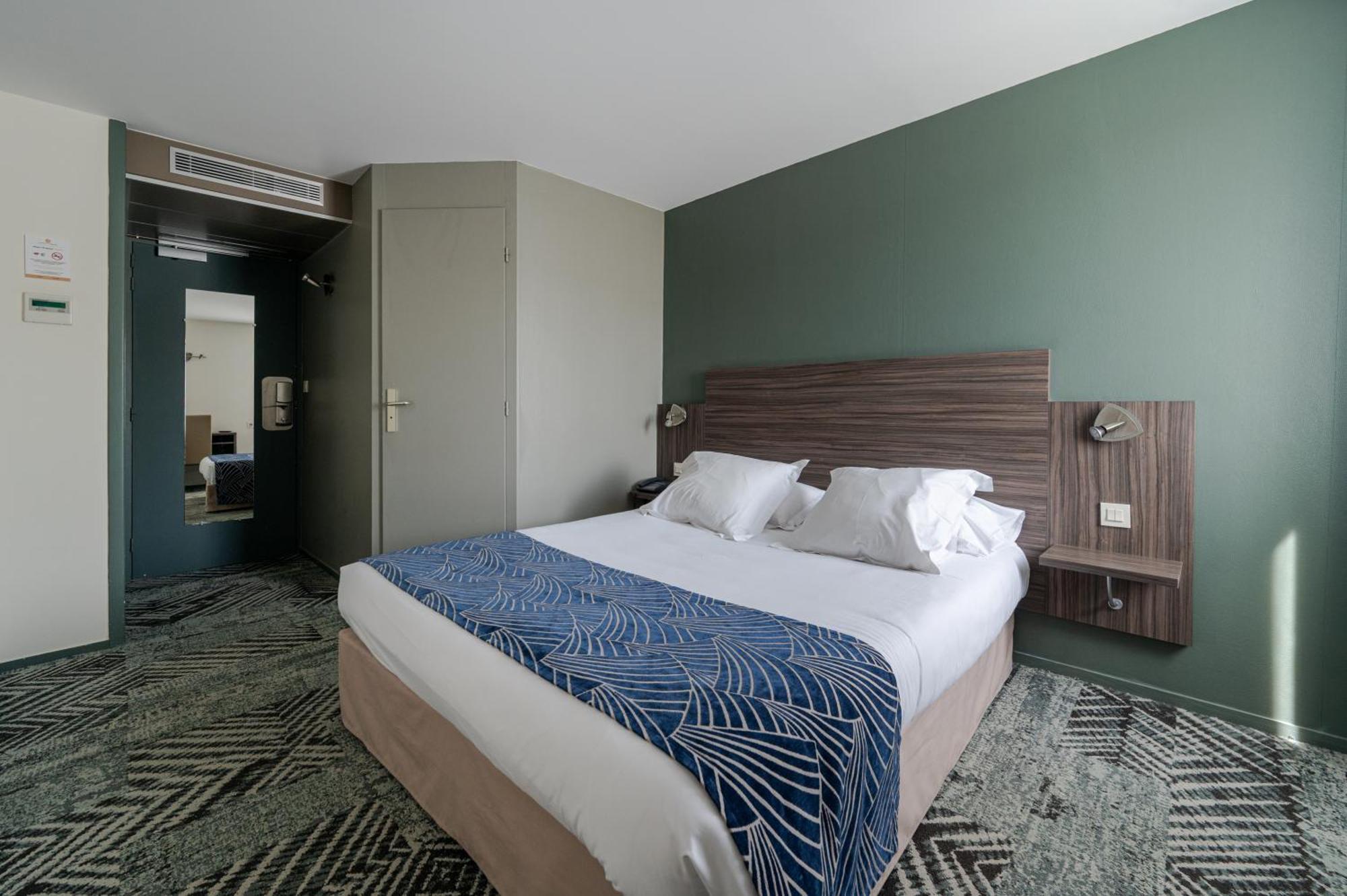 Double Room,1769483880:JPEG