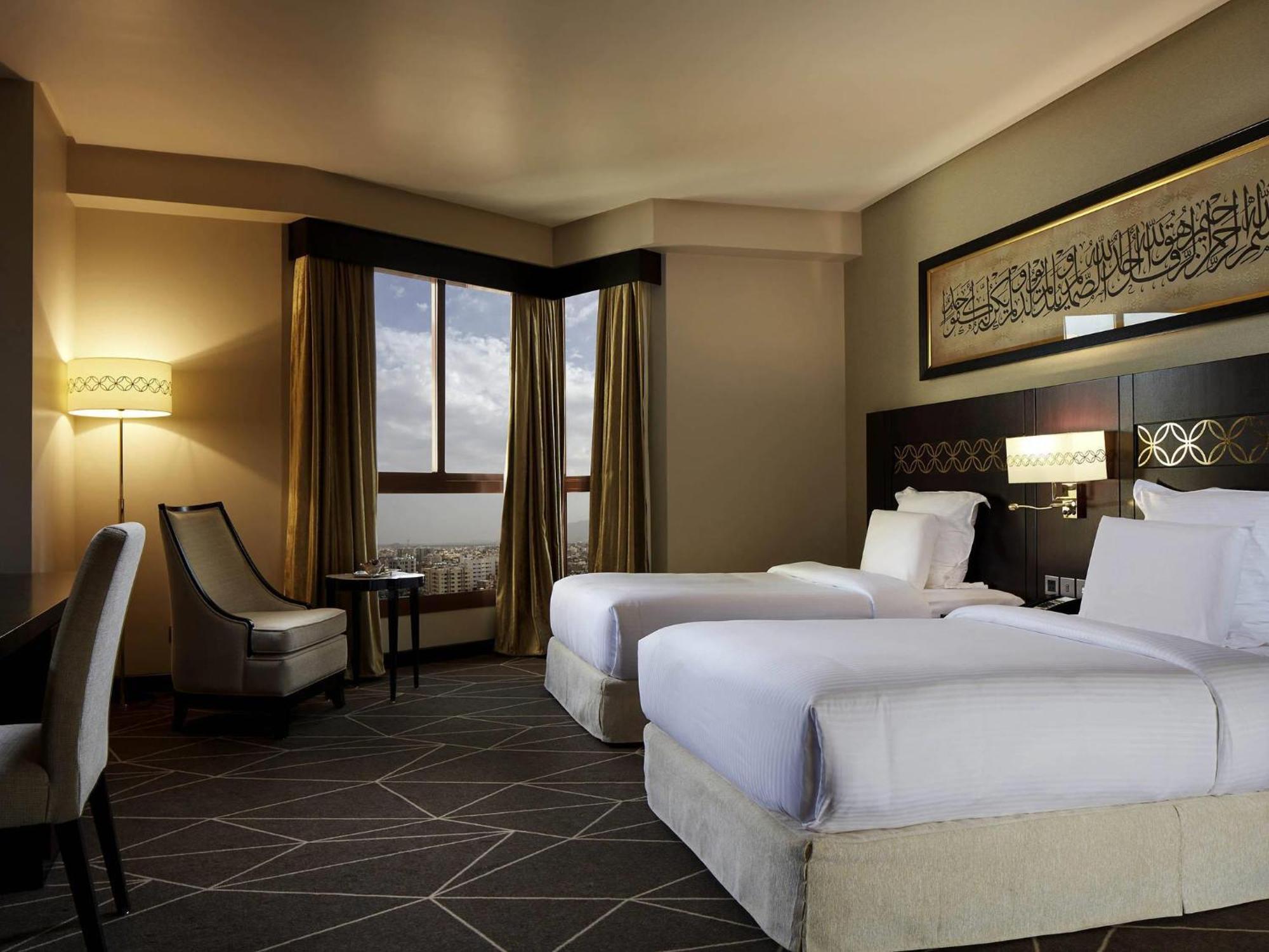 Suite de Luxe avec Vue sur la Ville