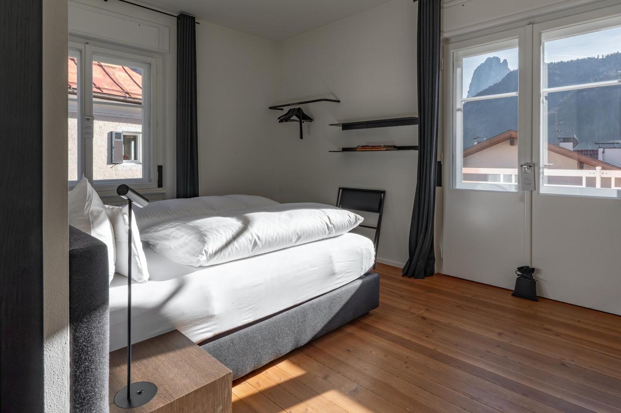 Standard Double or Twin Room Balcony