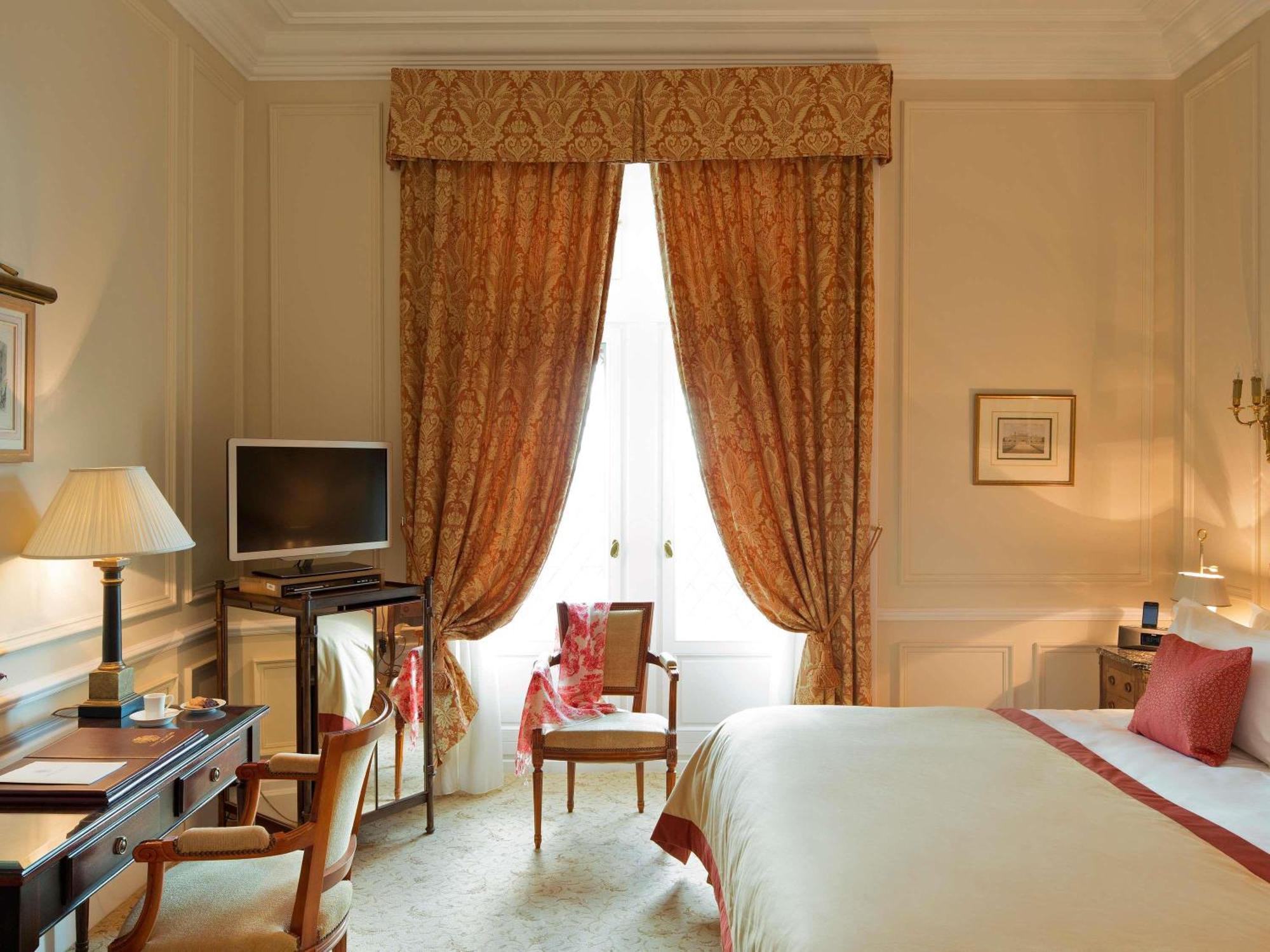 Superior King Room Terrace Garden View