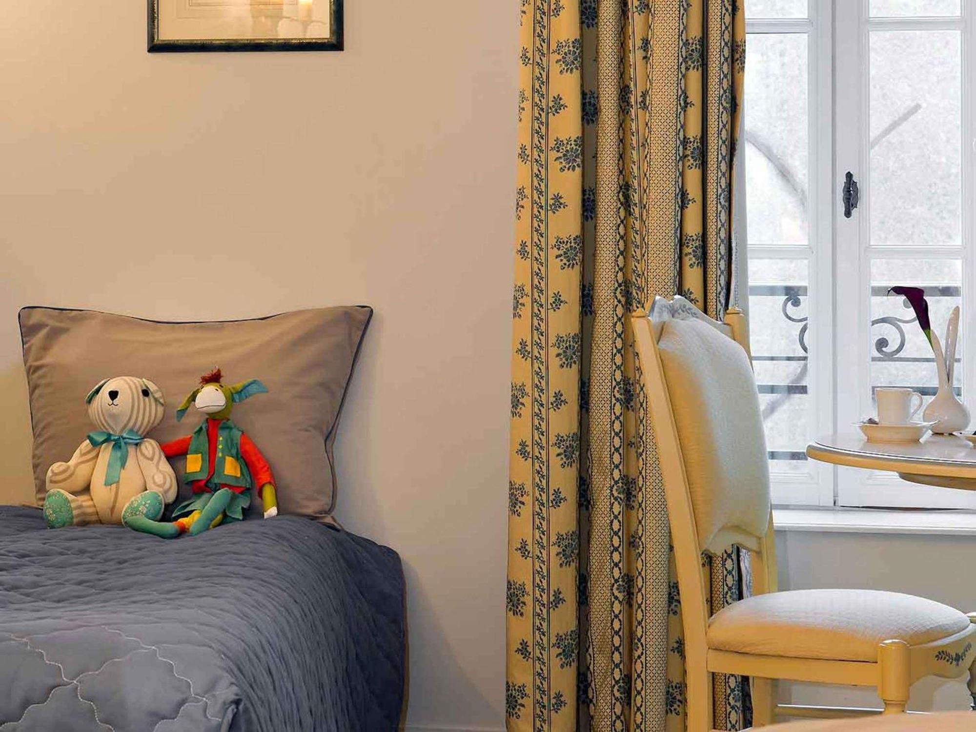 Family Room One Double Two Single Beds
