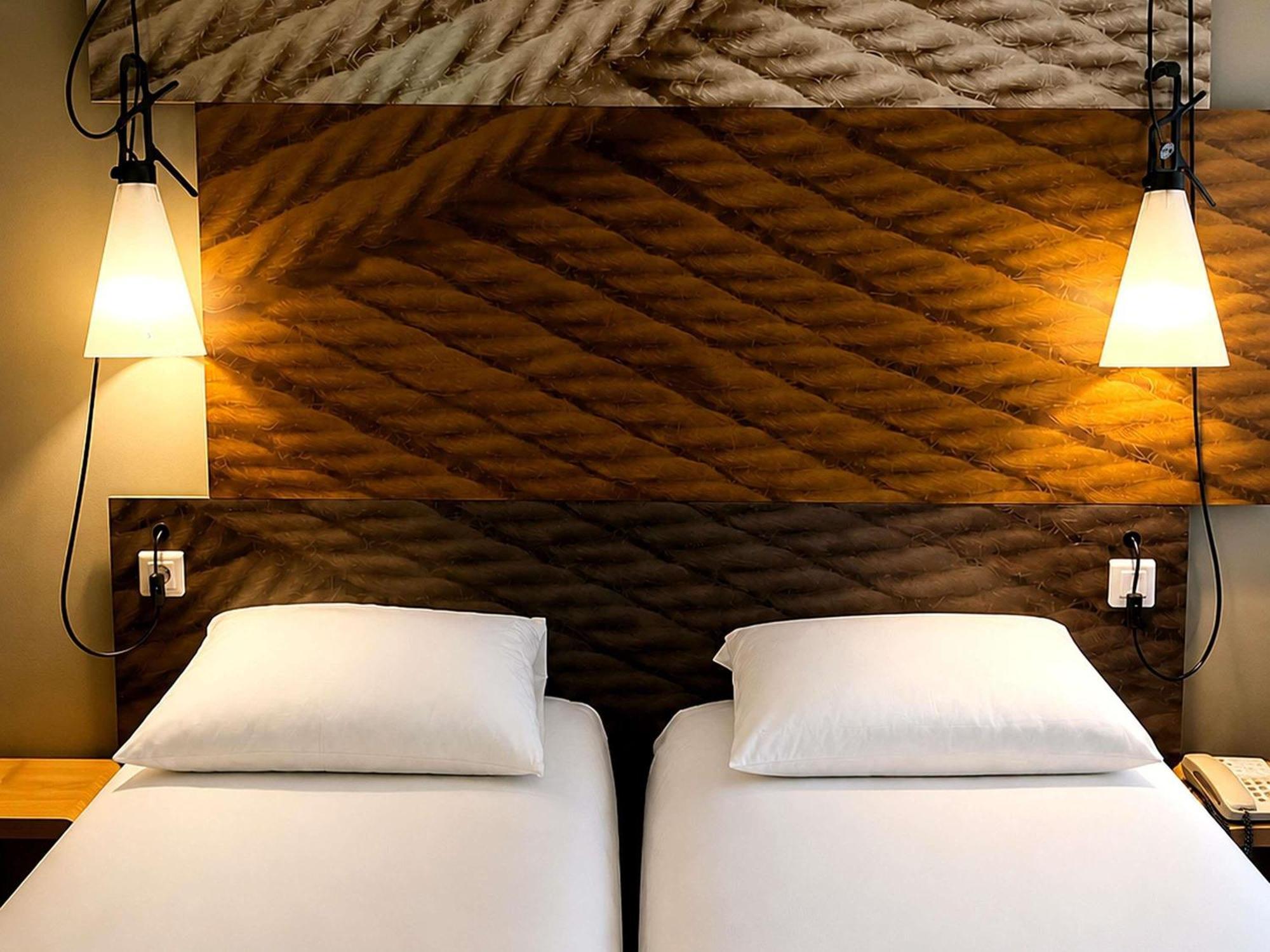 Standard Two Single Bed